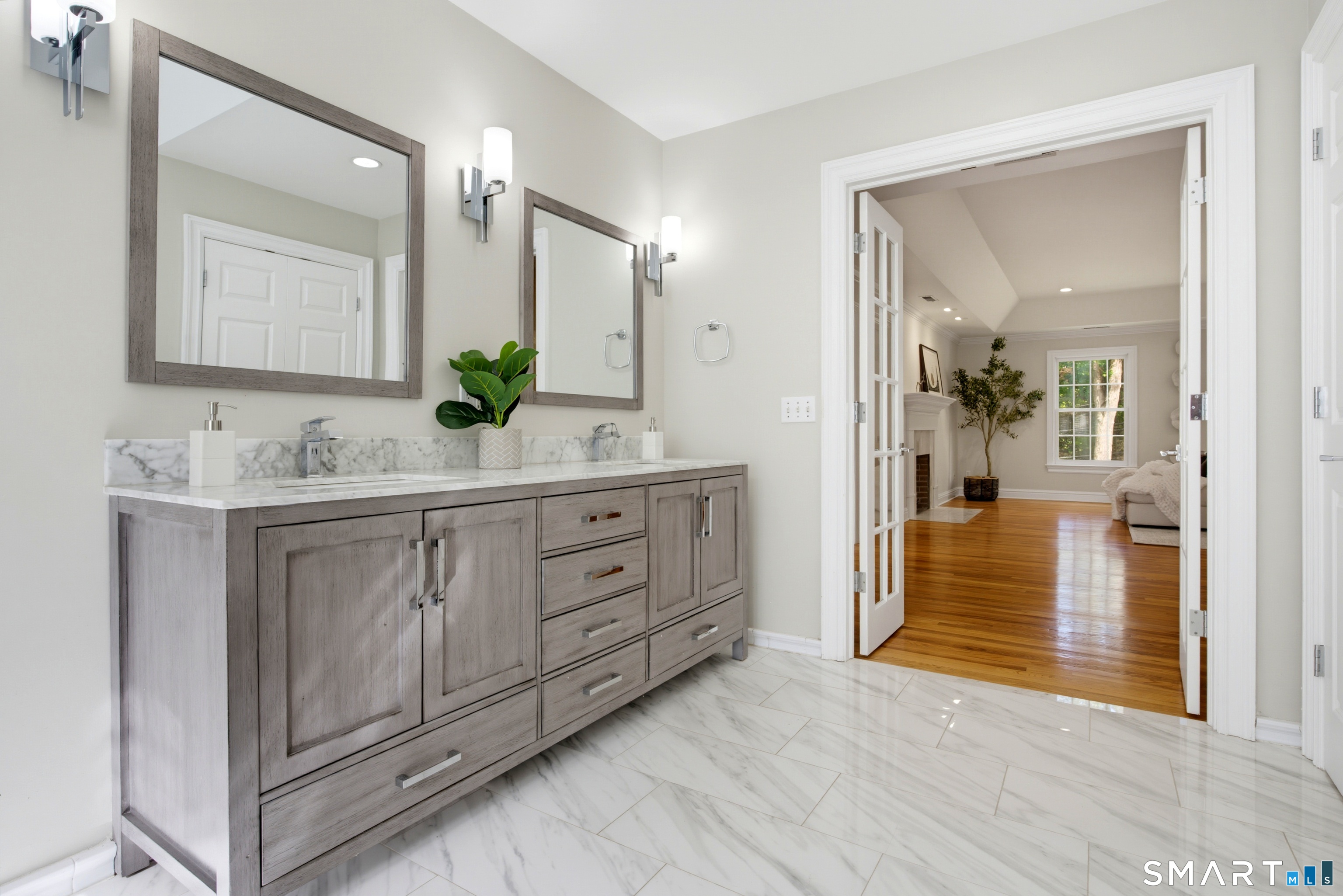 24 Langner Lane photo 24