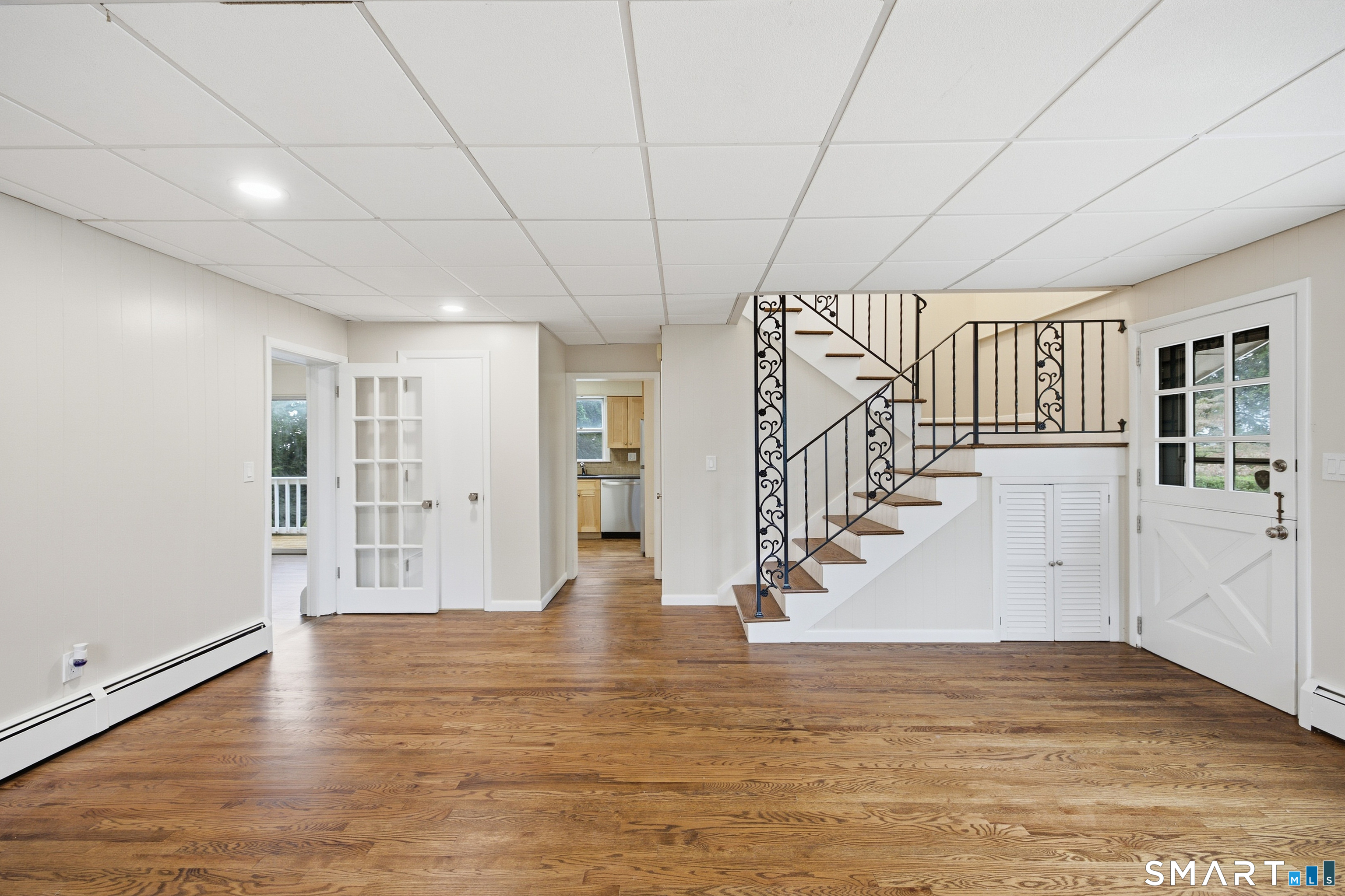 217 Ocean Drive West photo 4