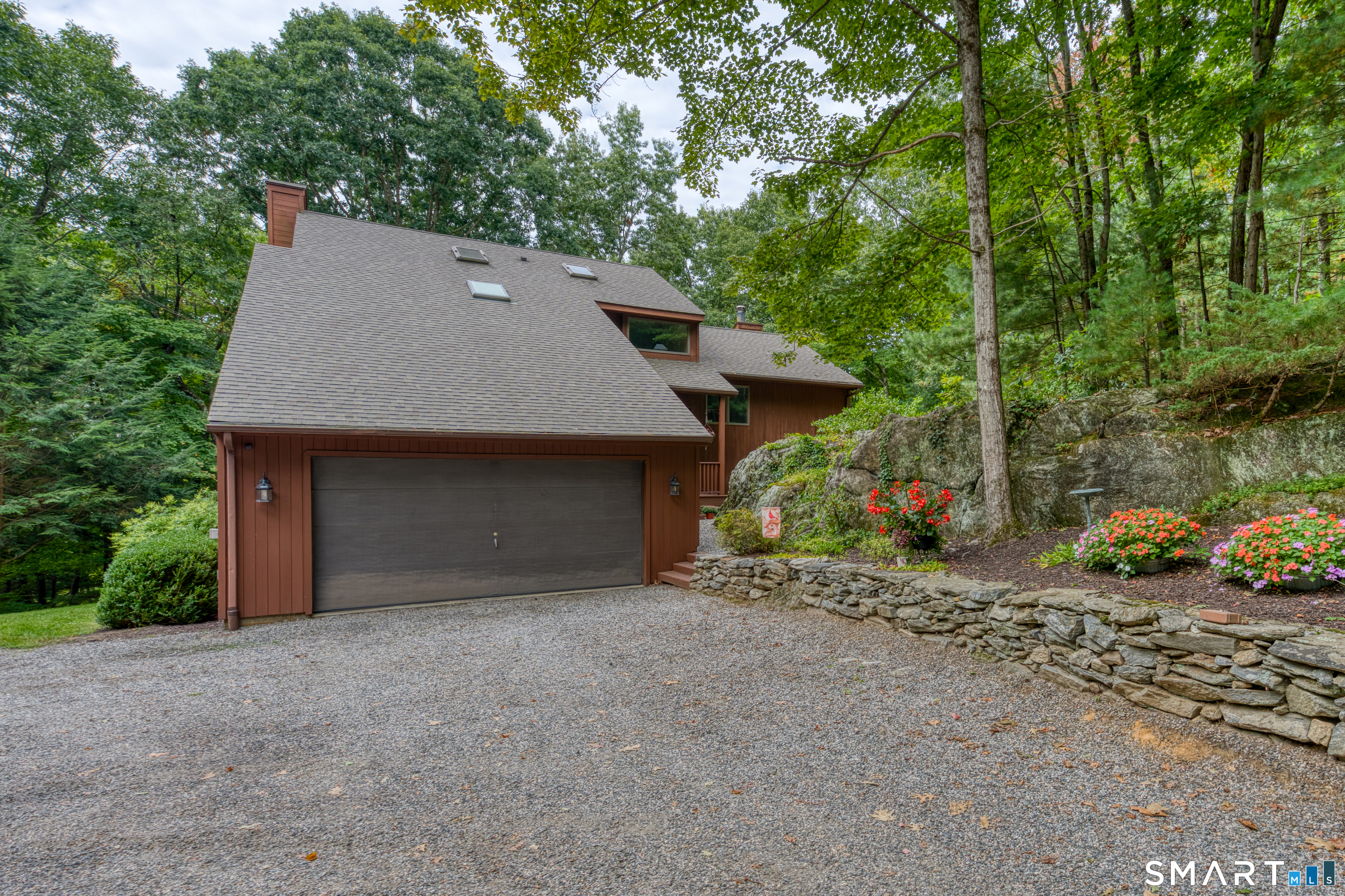 145 Birch Hill Road photo 32
