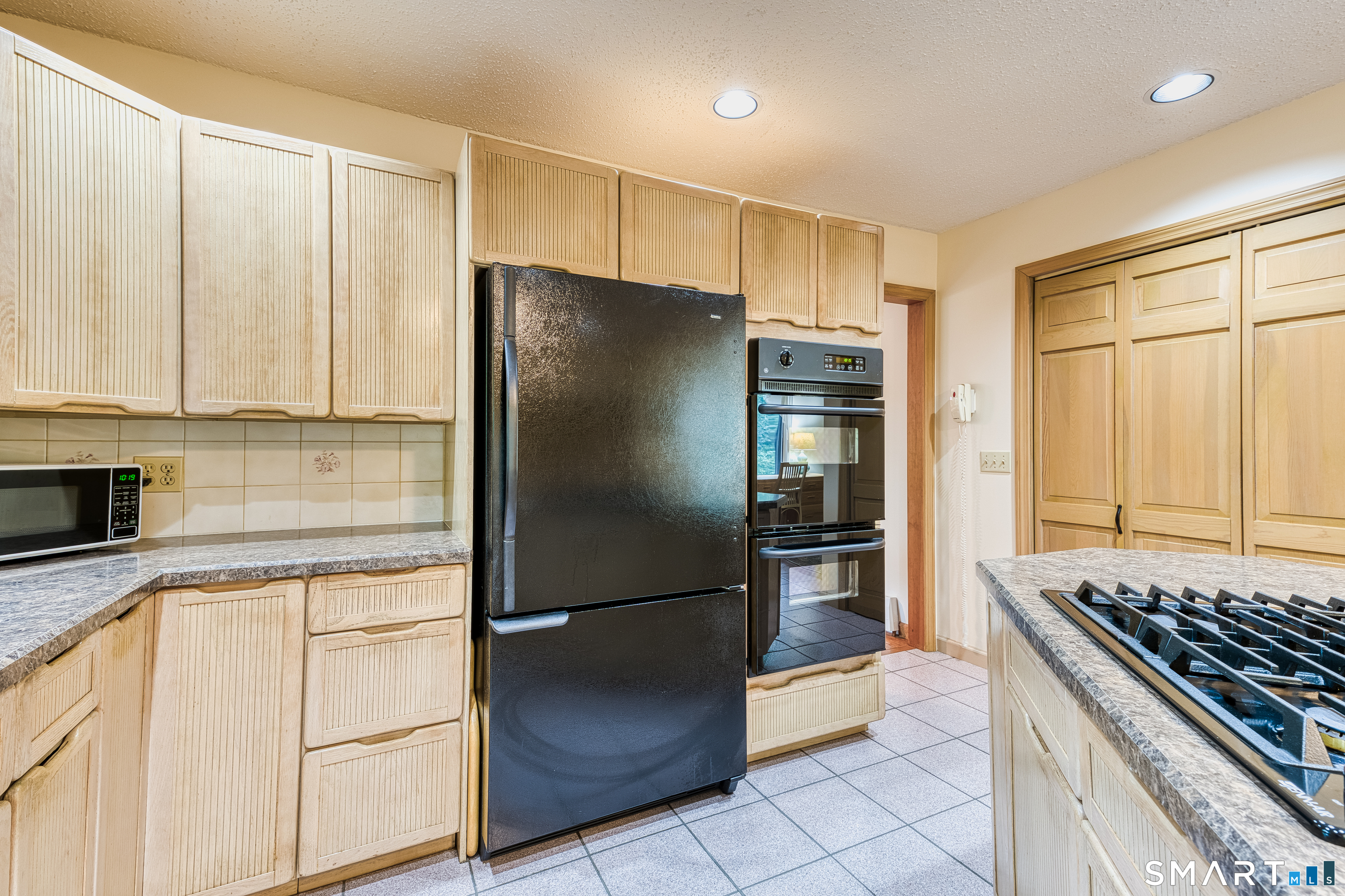 145 Birch Hill Road photo 11