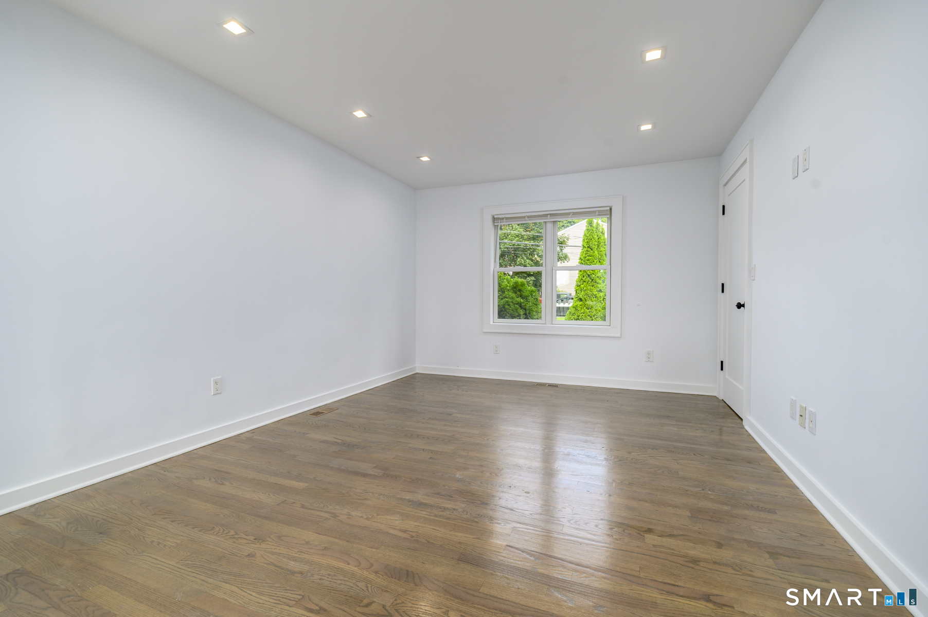 34 Pine Hill Avenue Unit #1st floor photo 5