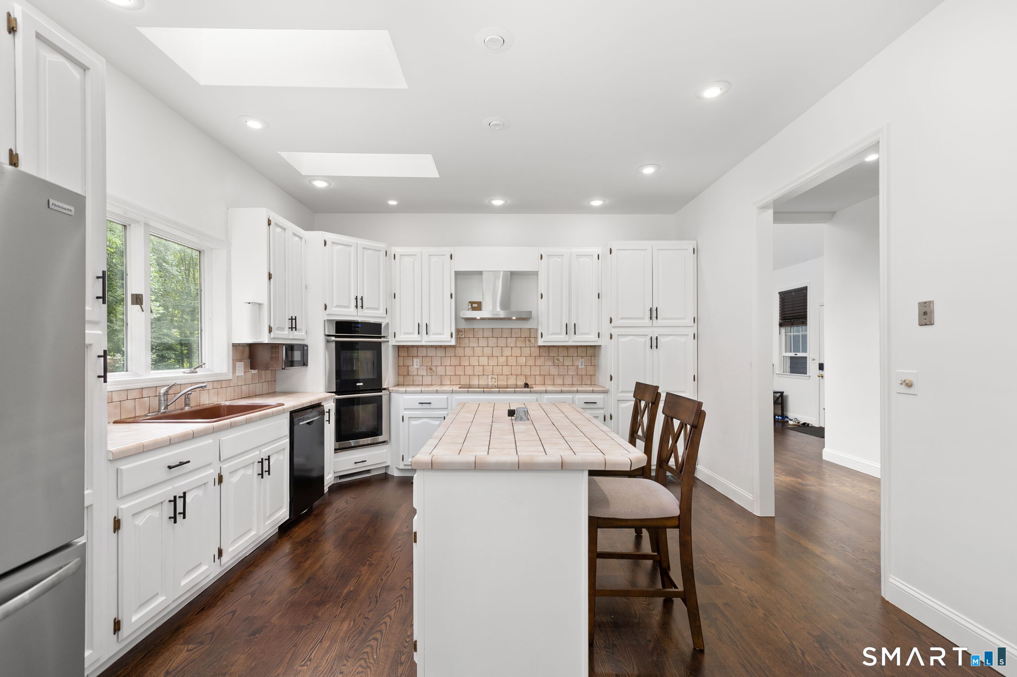 17 Curtis Drive photo 5
