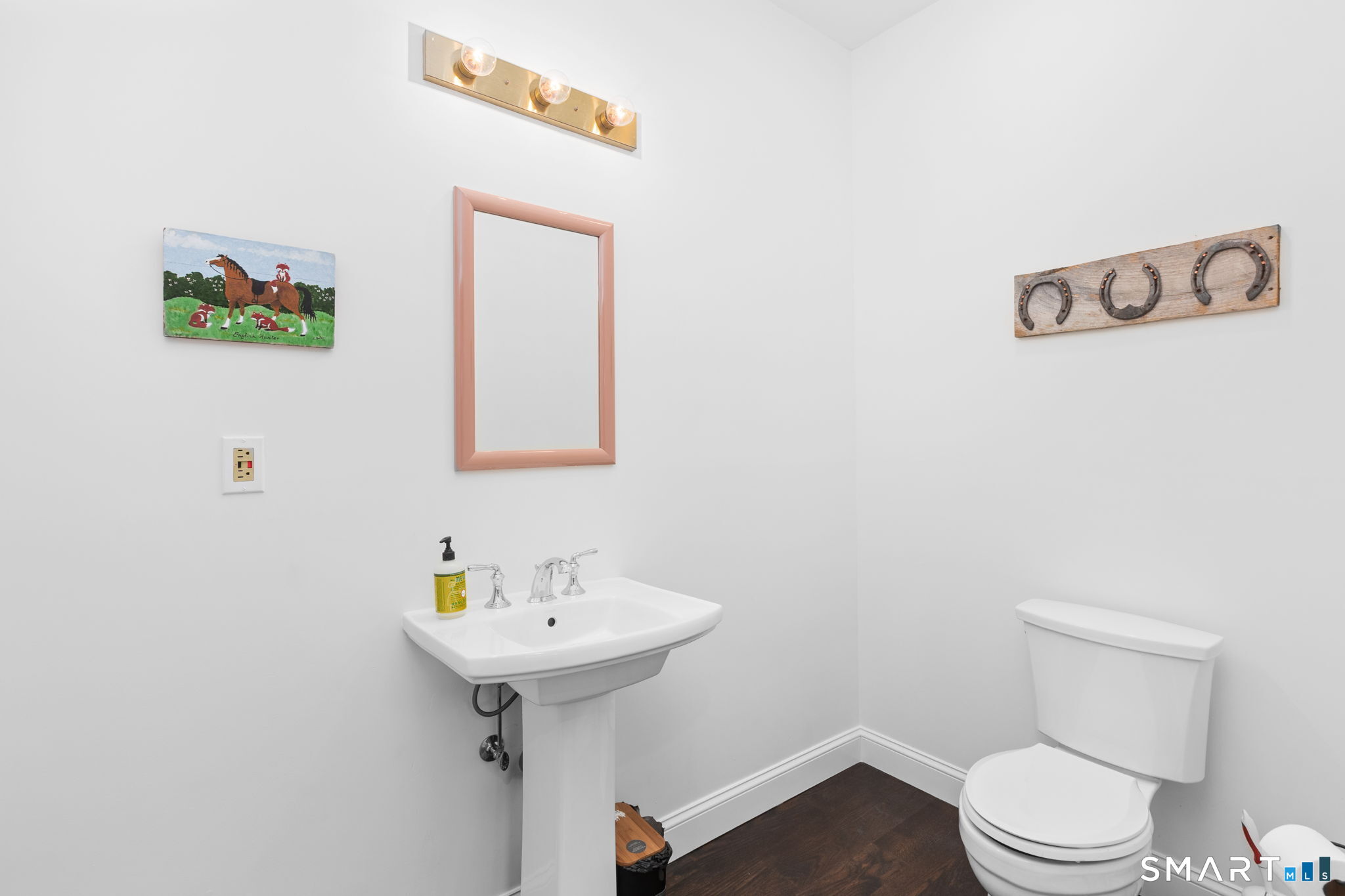 17 Curtis Drive photo 9