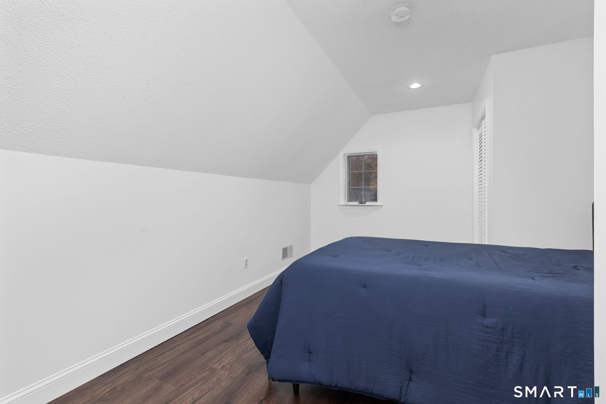 17 Curtis Drive photo 12