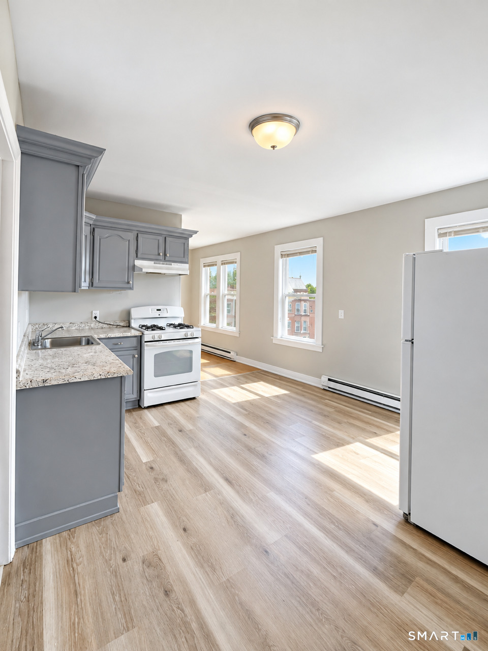 86 Gold Street photo 6