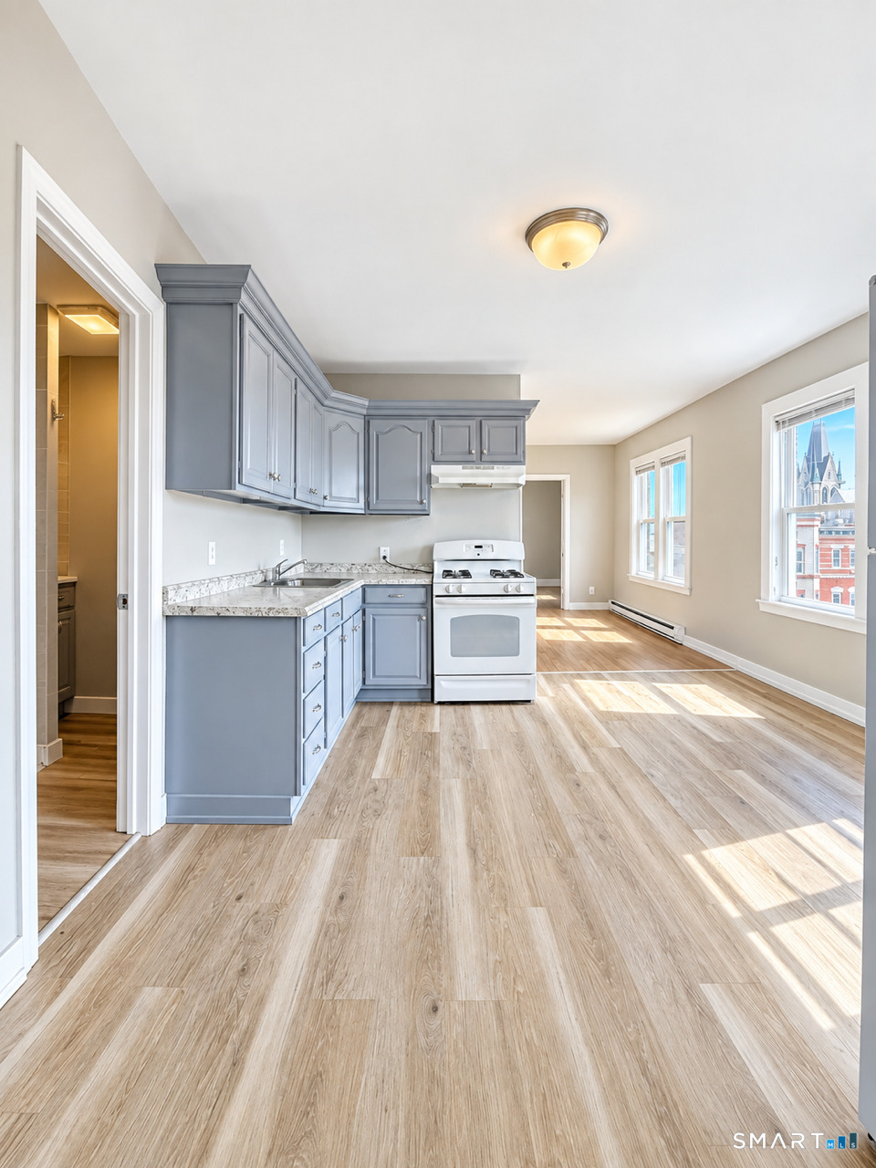 86 Gold Street photo 7