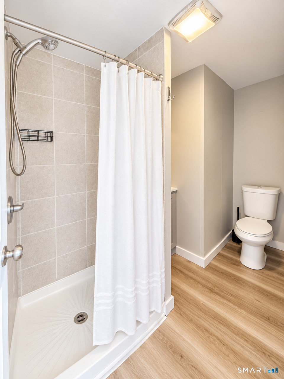 86 Gold Street photo 11