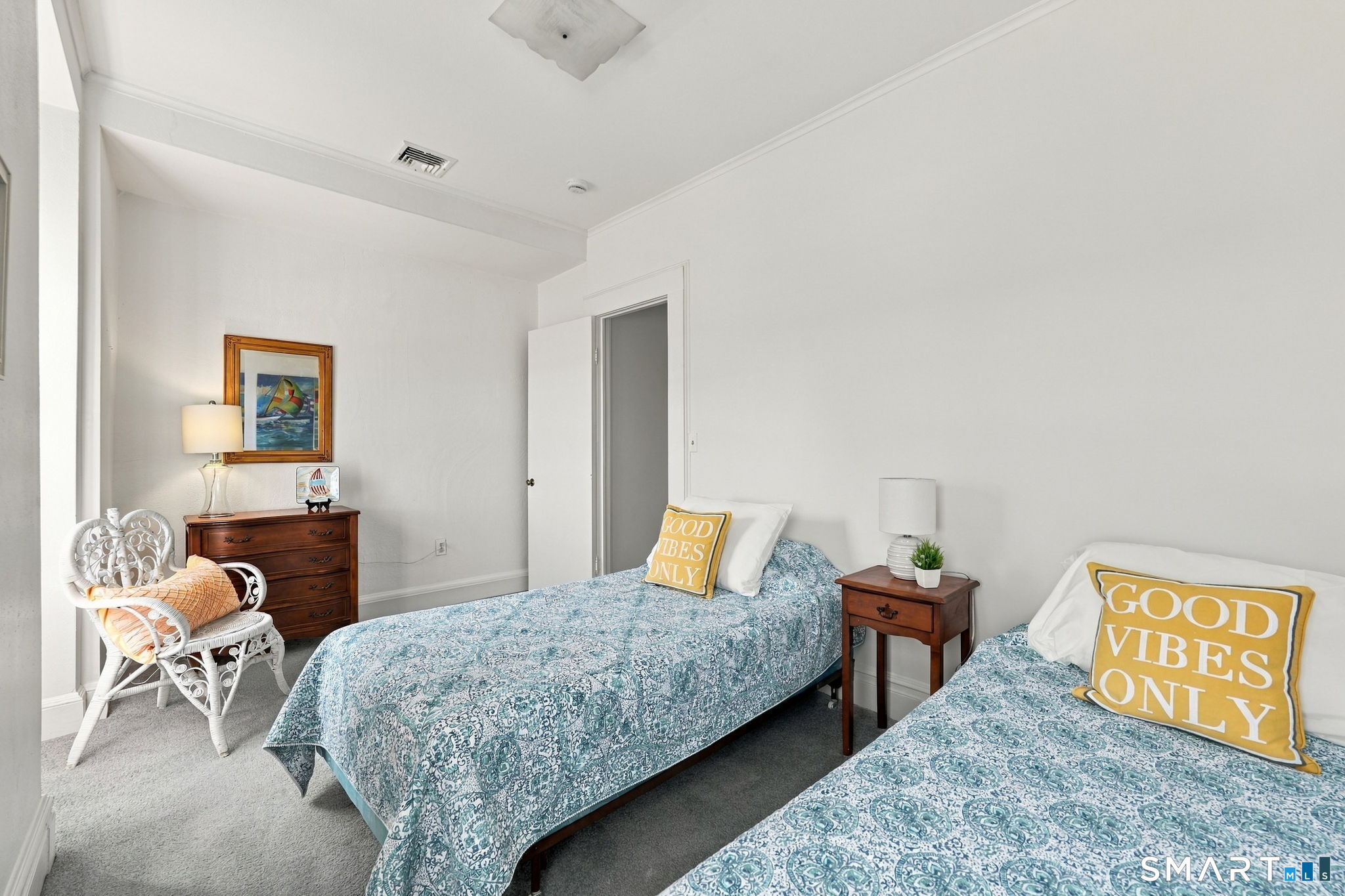 210 Fiske Lane photo 31