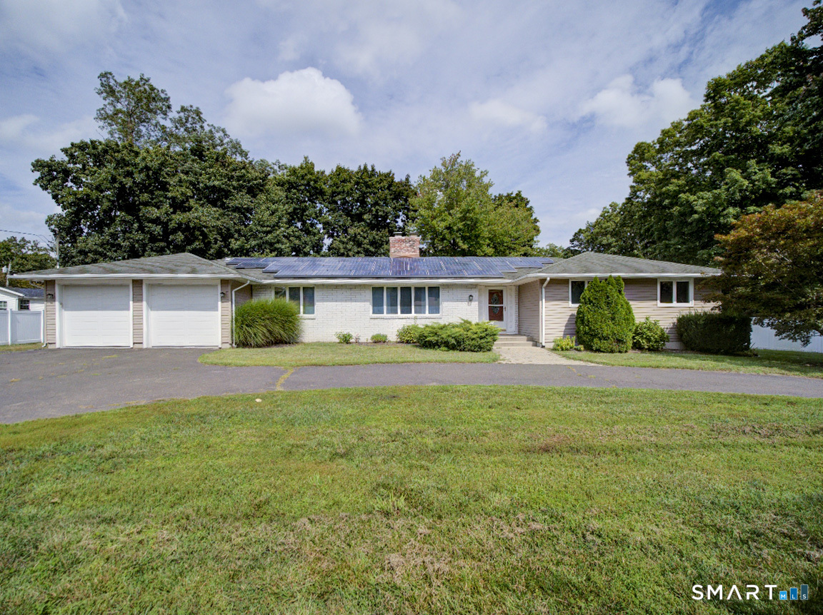 197 Maple Avenue photo 2