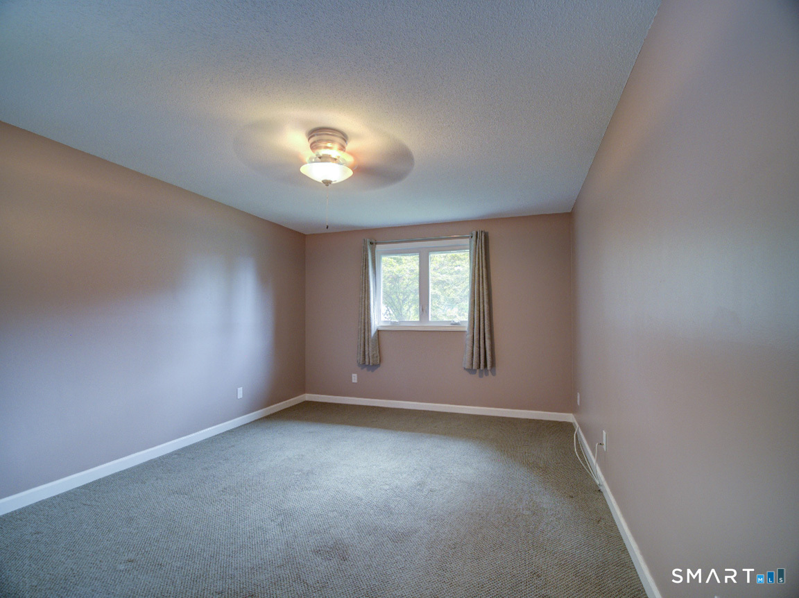 197 Maple Avenue photo 12