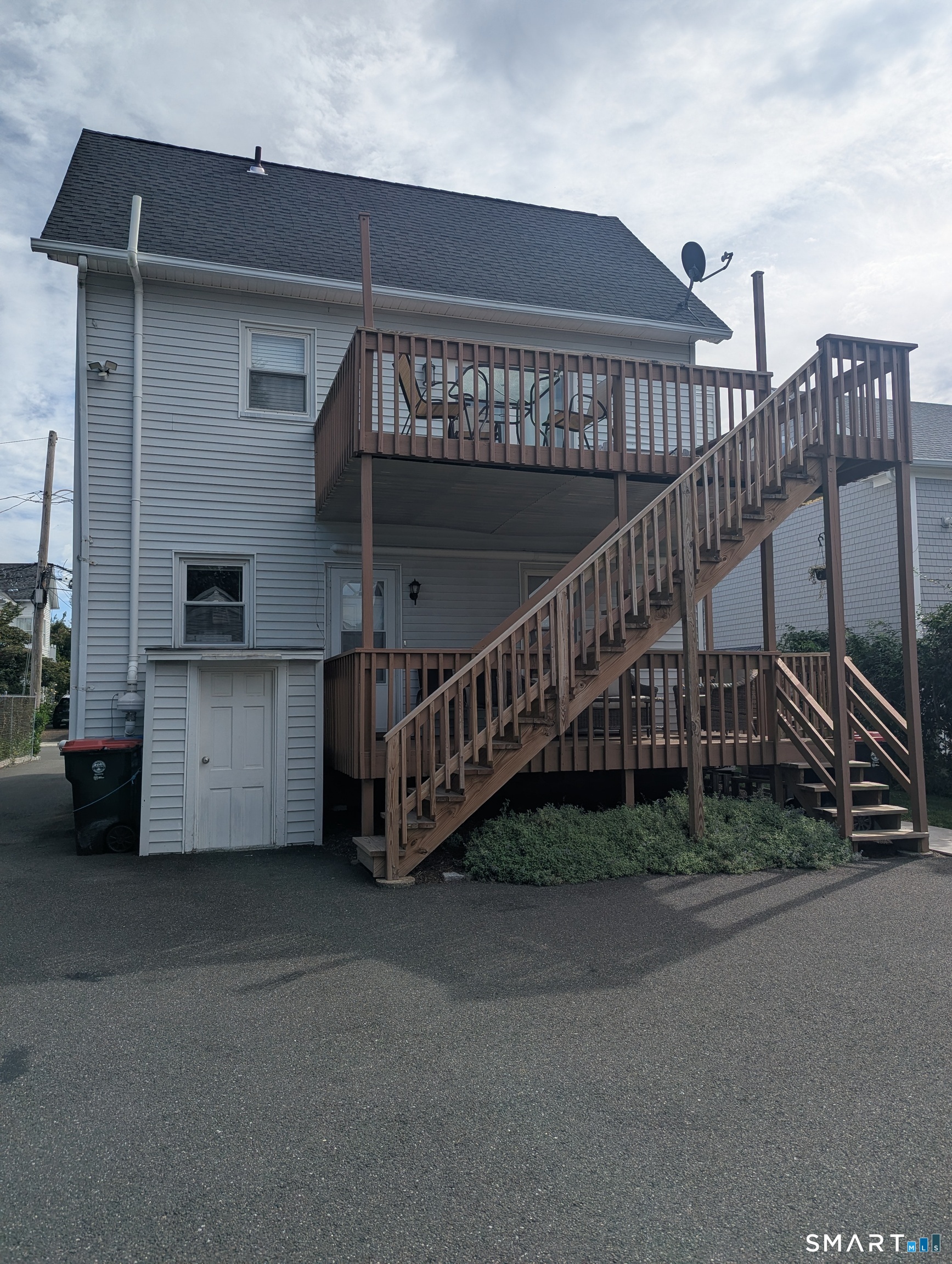 6 Hawkins Avenue, Norwalk, Connecticut photo 5