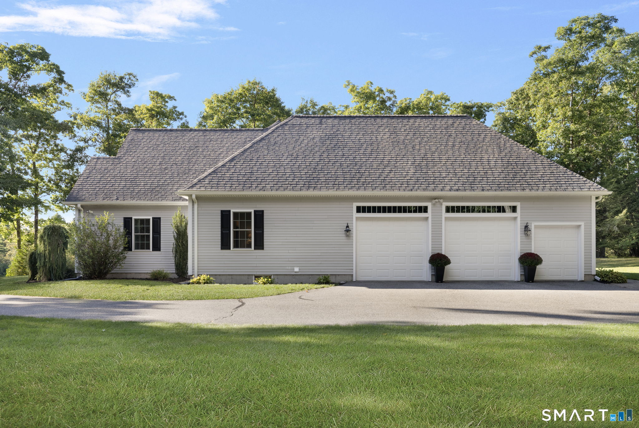 Photo 4 of Single family home for sale at 15 Brookside Landing, Putnam, CT 06260 | MLS# 24207595 | Listing updated on 2026-09-27