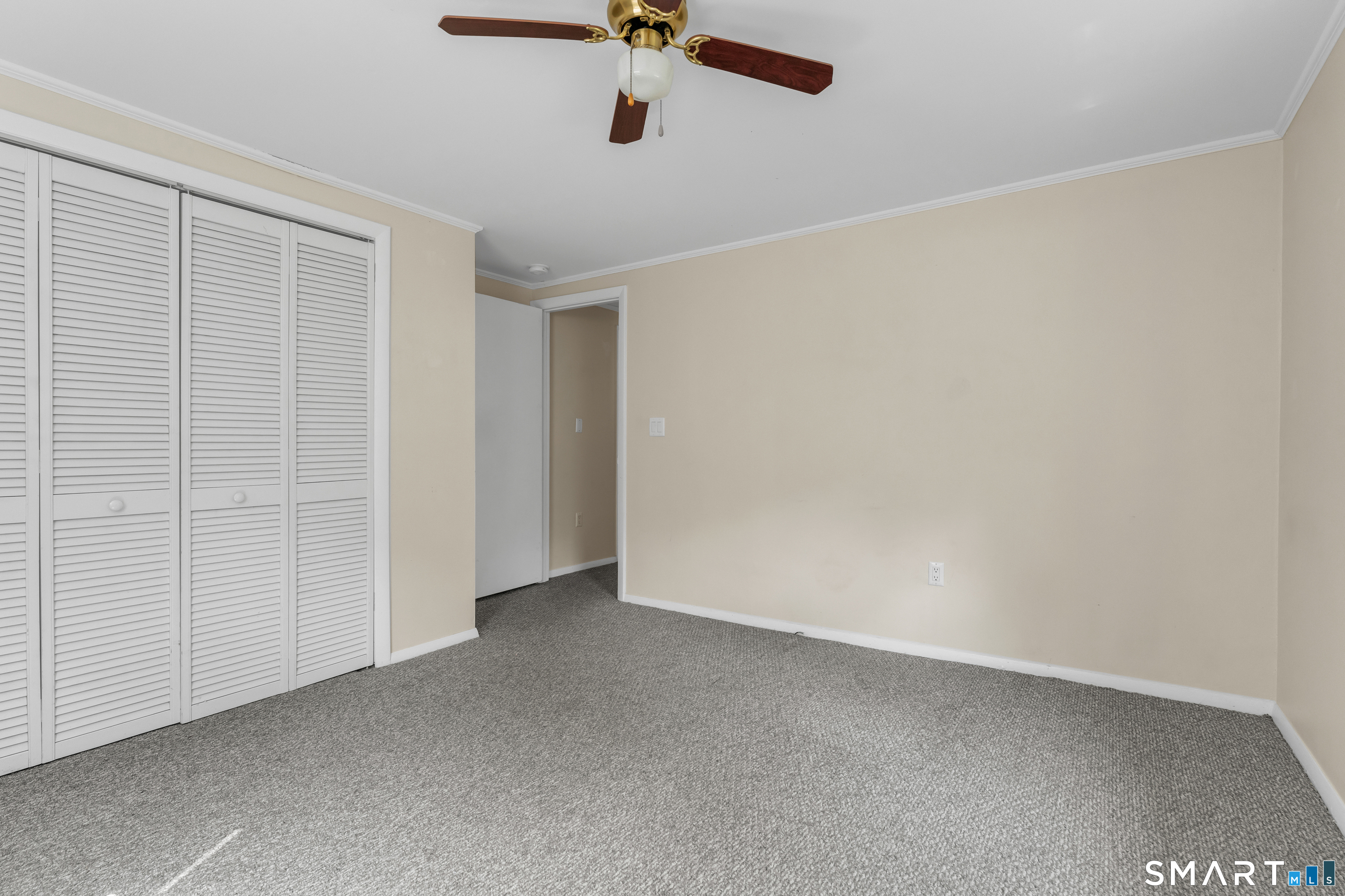 16 Pattagansett Drive photo 12