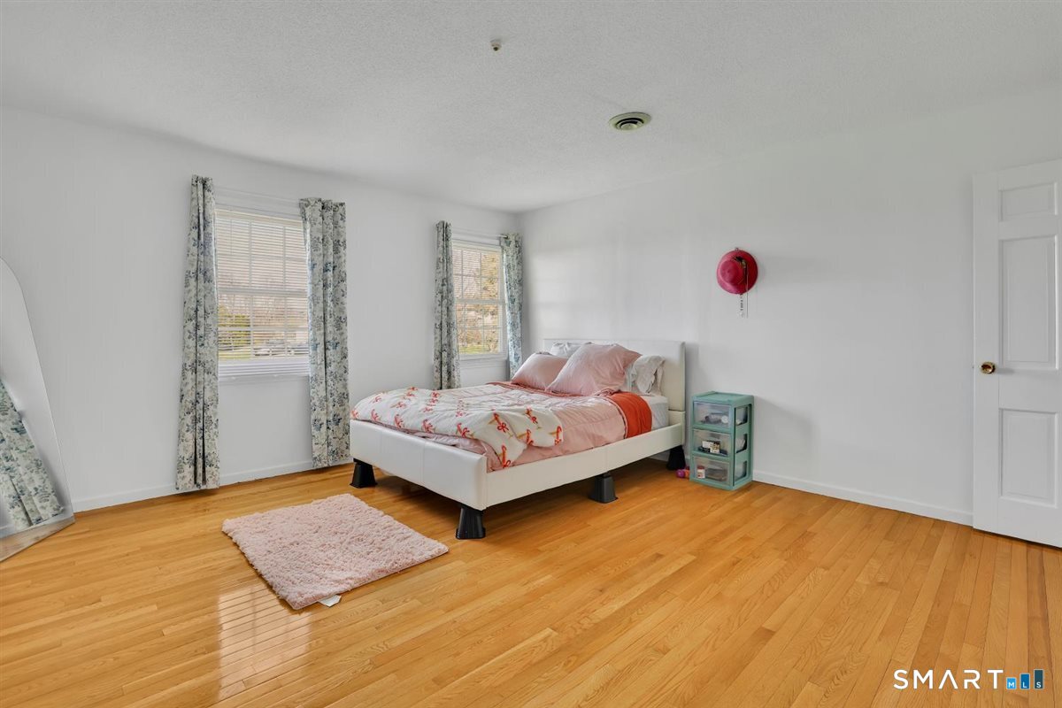 96 Neill Drive photo 22