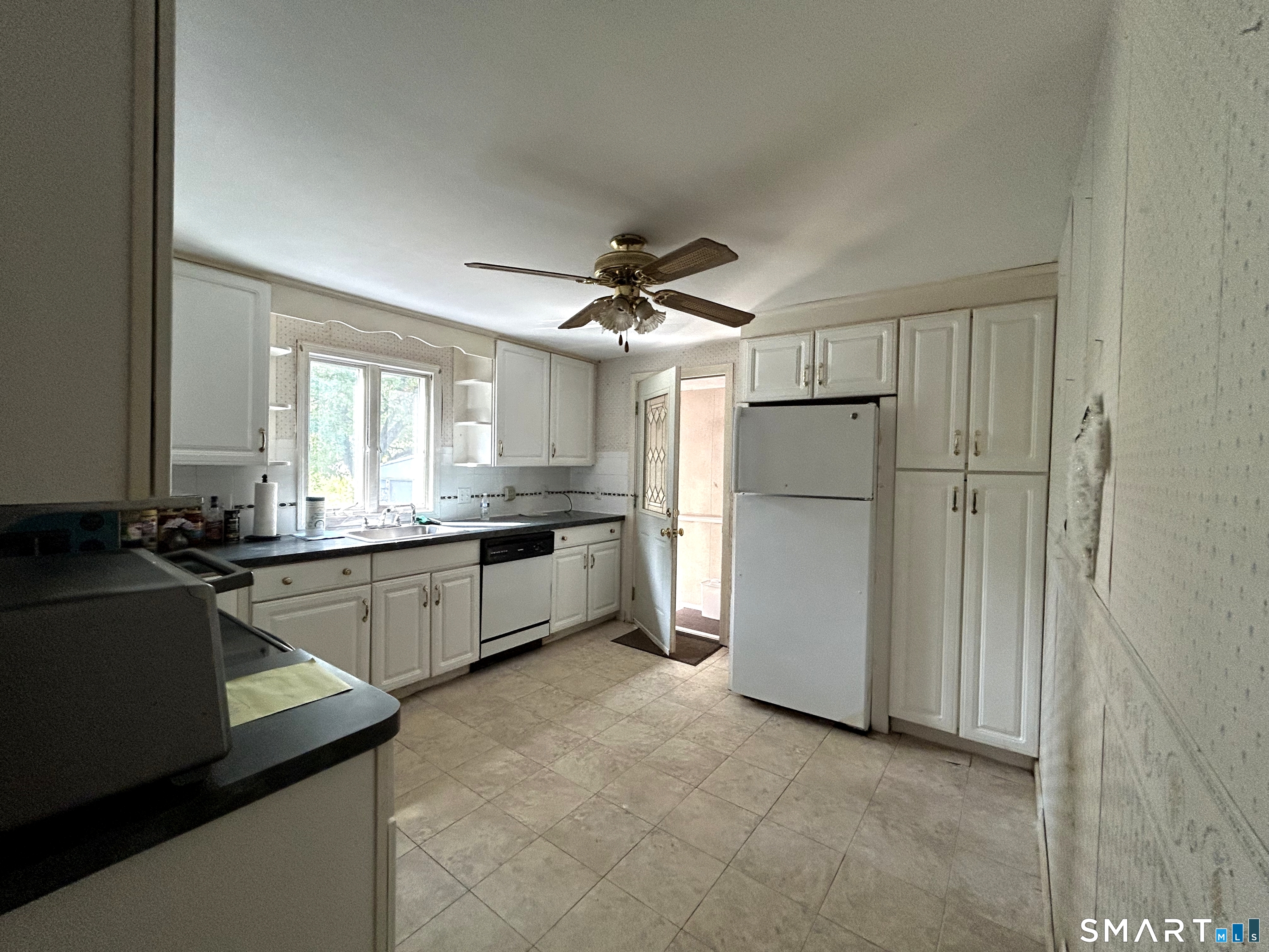 44 Knob Hill Drive photo 5