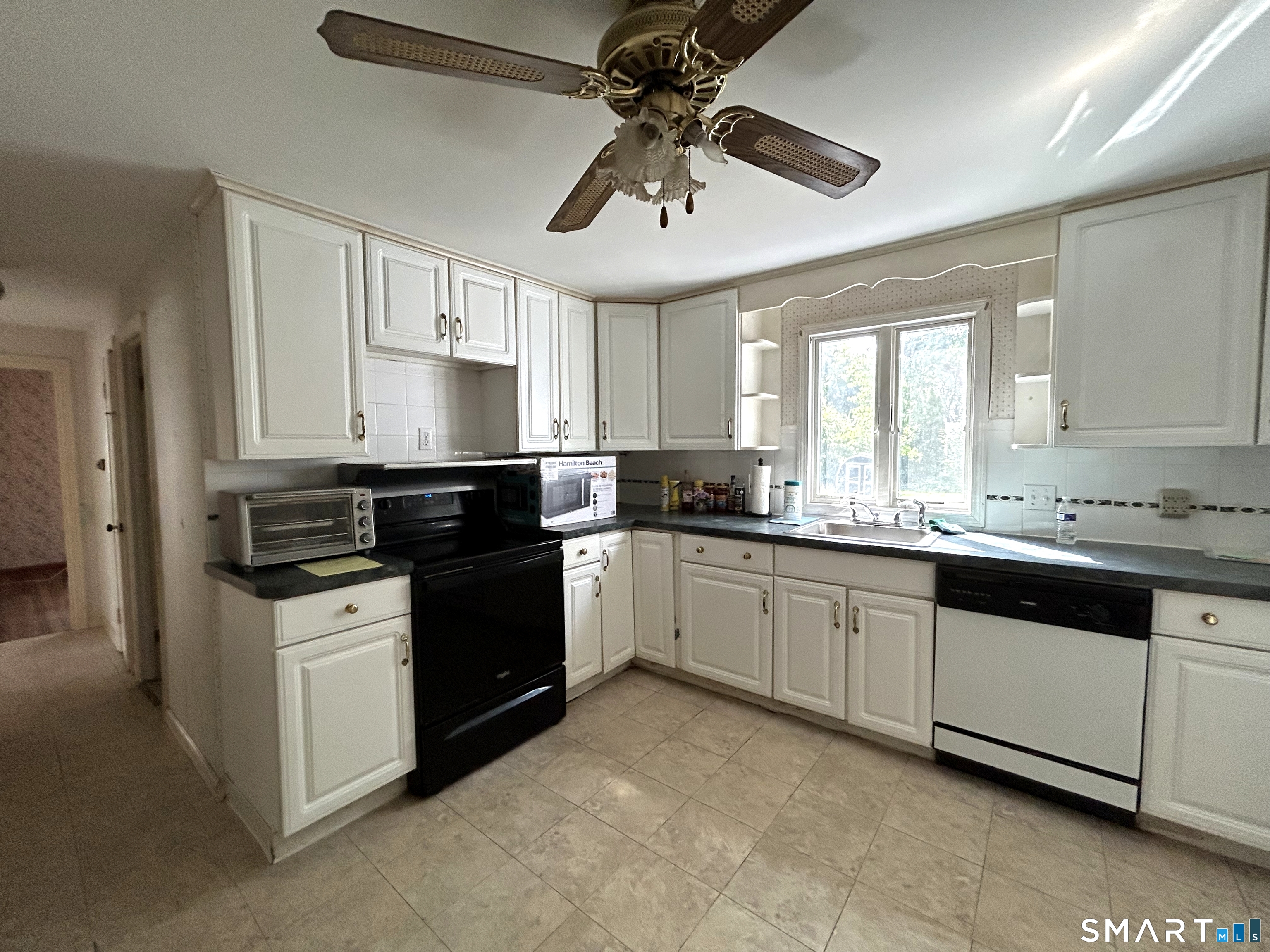44 Knob Hill Drive photo 4