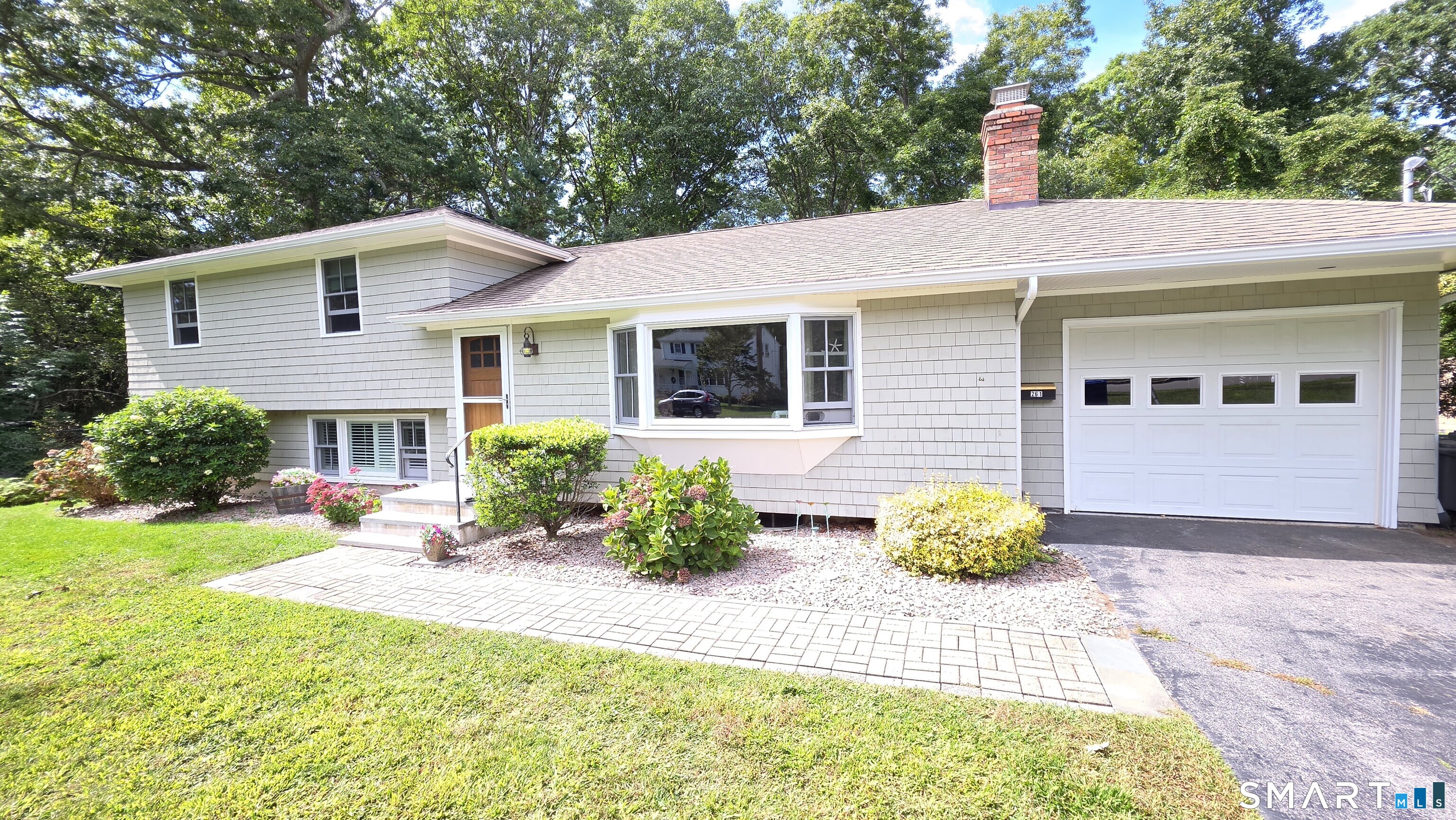 Photo 2 of Single family home for sale at 261 Ridgewood Dr, Mystic, CT 06355 | MLS# 24202545 | Listing updated on 2026-09-19