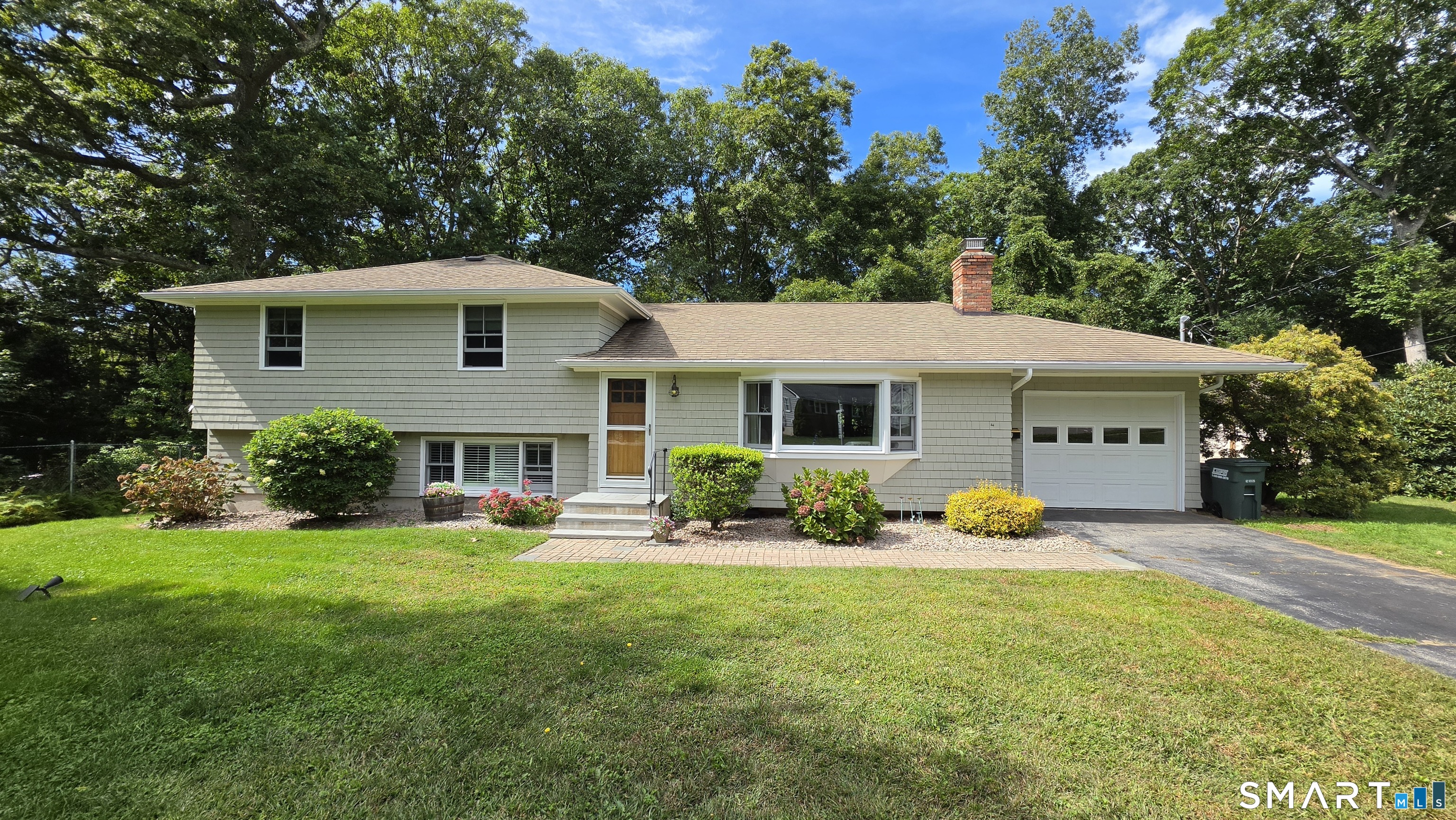 Photo 1 of Single family home for sale at 261 Ridgewood Dr, Mystic, CT 06355 | MLS# 24202545 | Listing updated on 2026-09-19