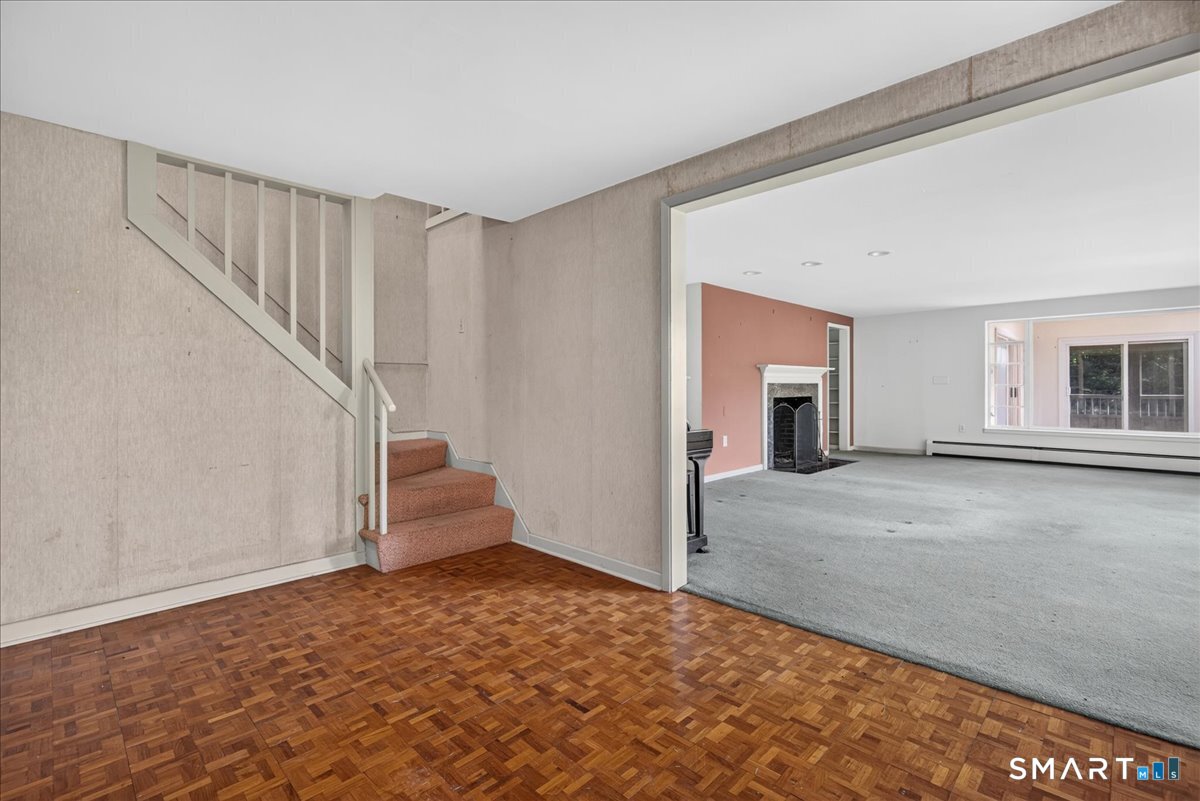333 Mansfield Road photo 4