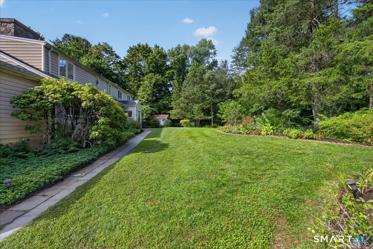 333 Mansfield Road photo 32