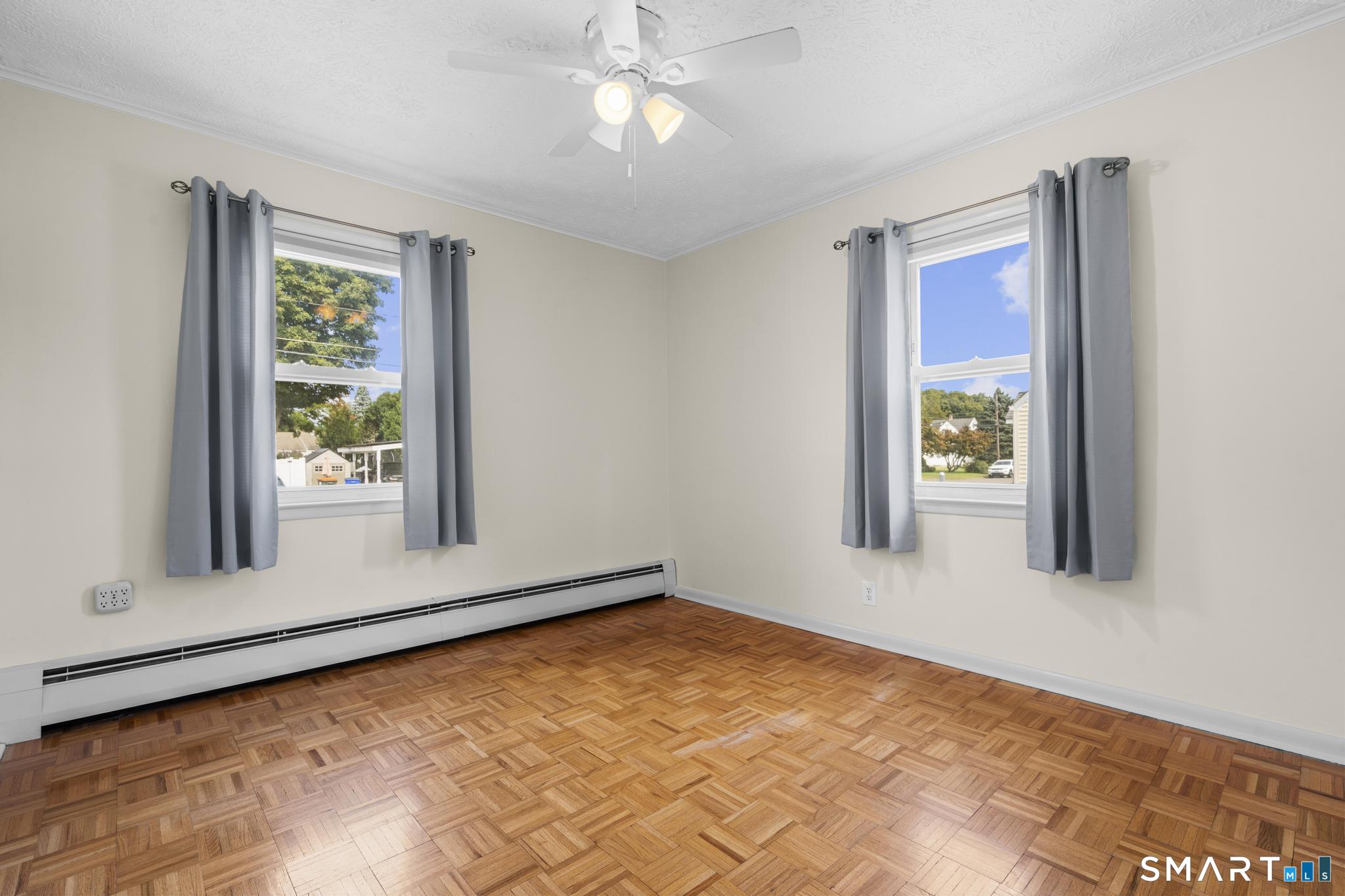 36 Surrey Lane photo 12