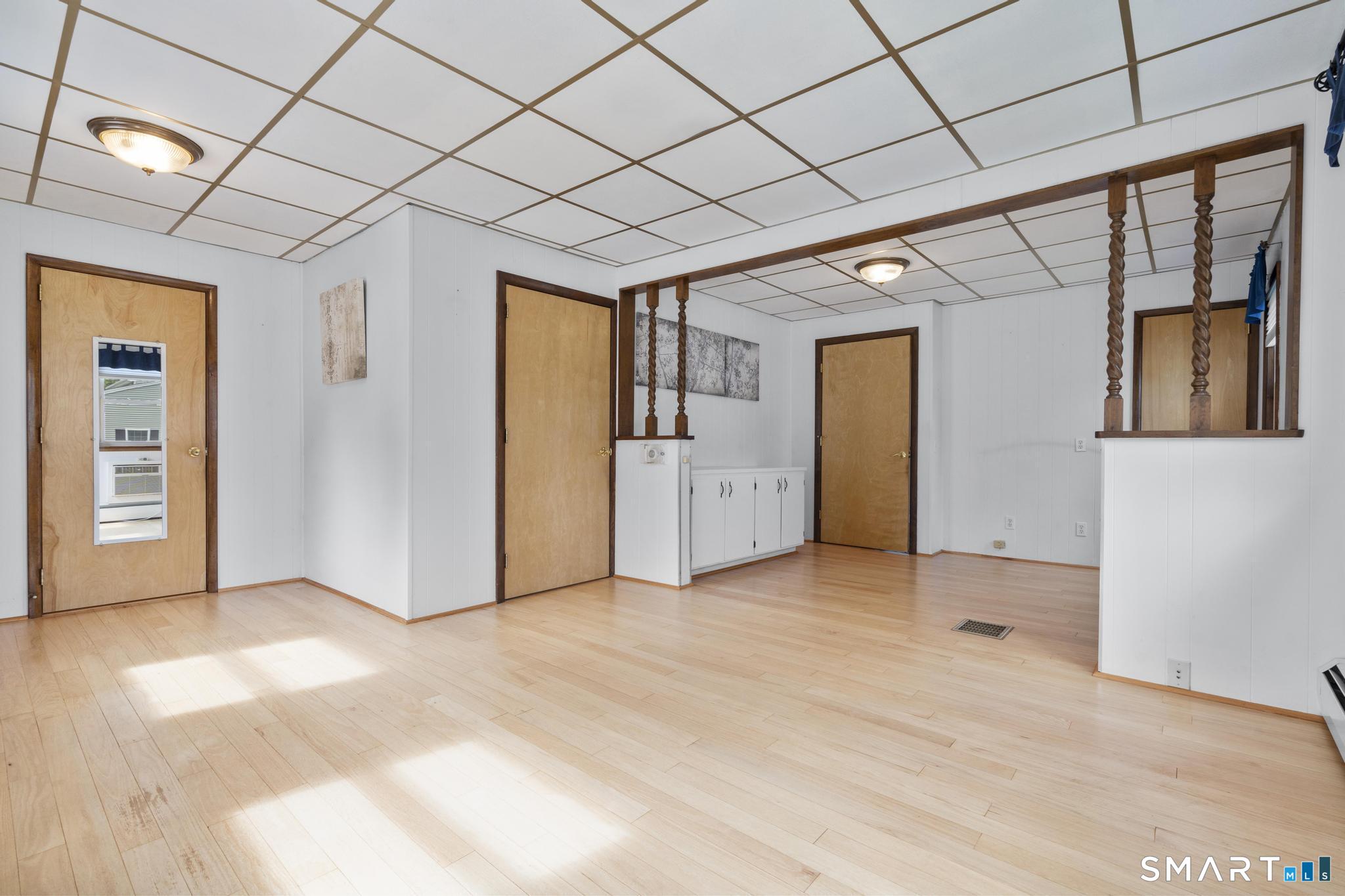 36 Surrey Lane photo 16