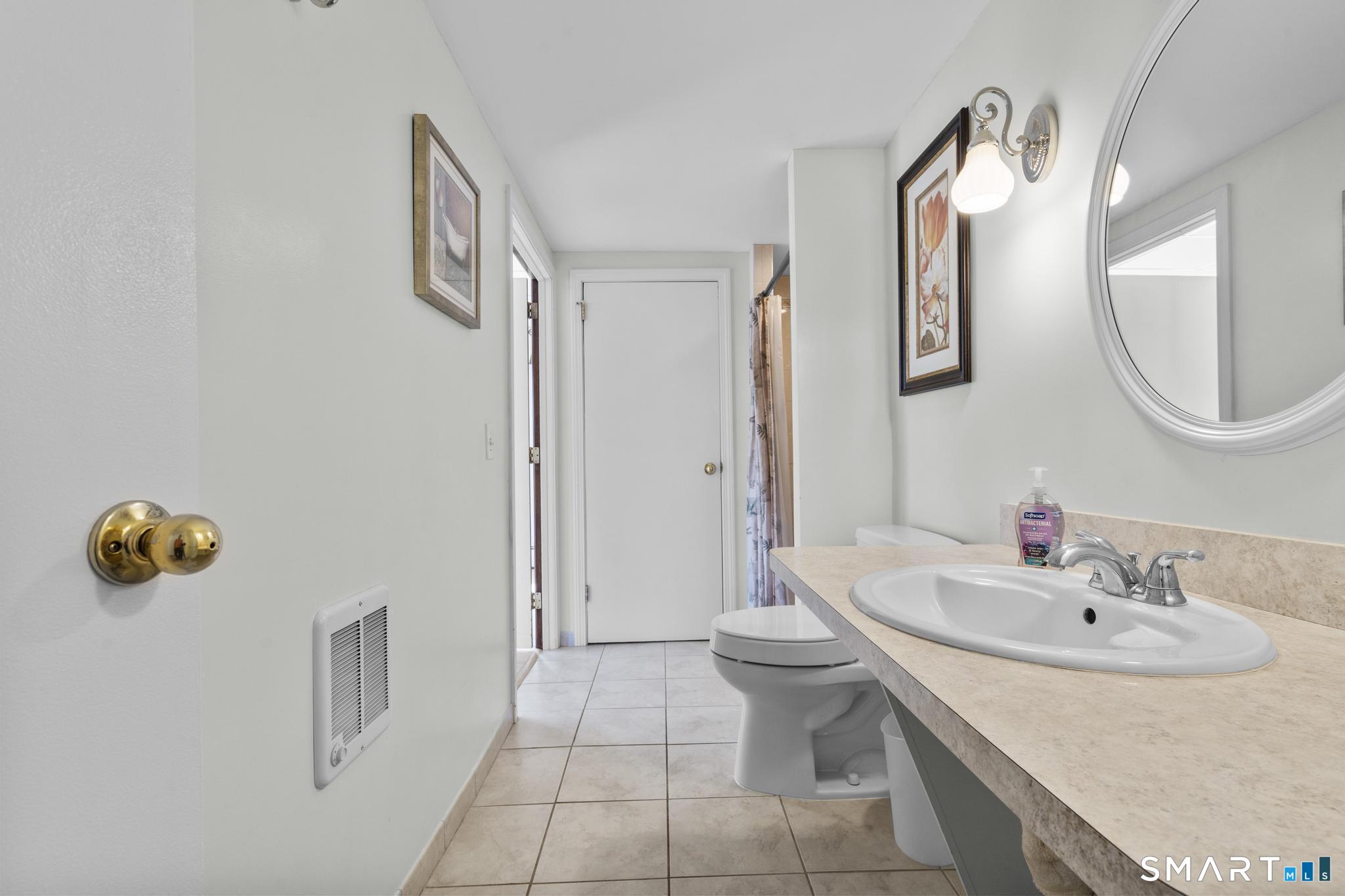 36 Surrey Lane photo 21