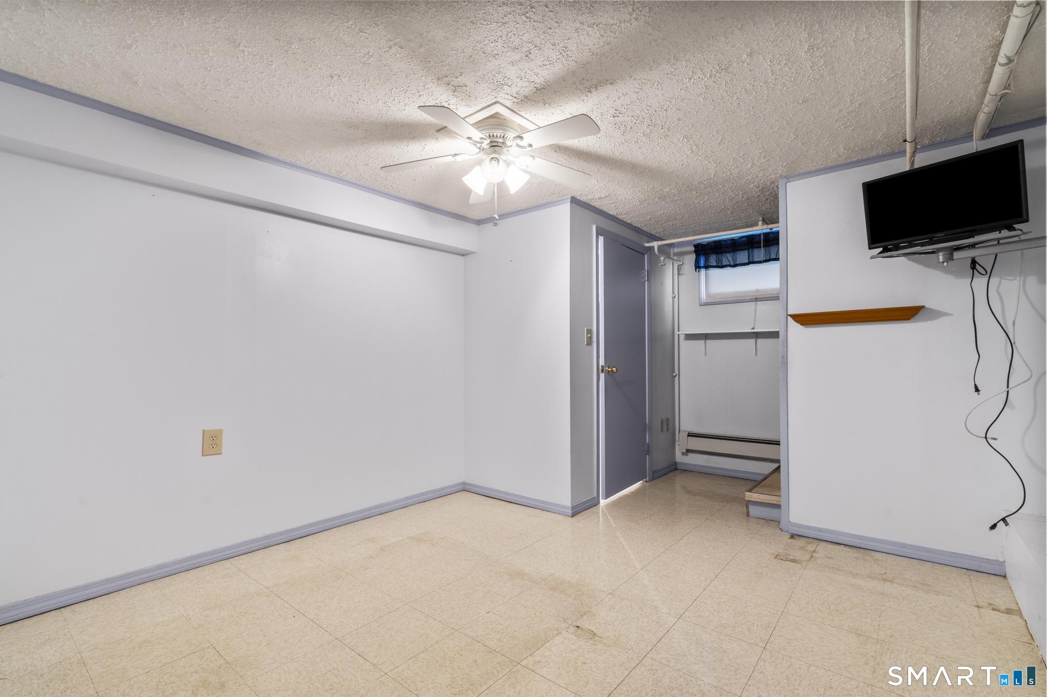 36 Surrey Lane photo 31