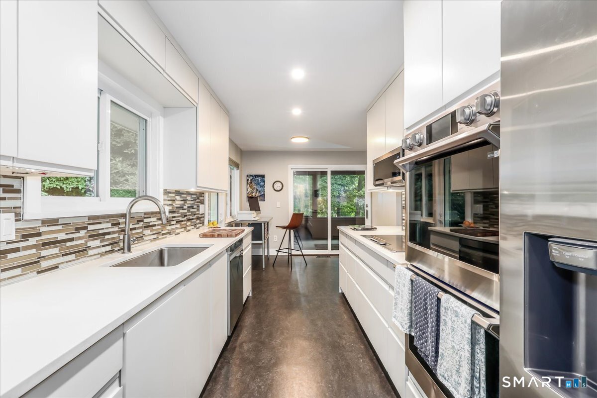 177 Mamanasco Road photo 11