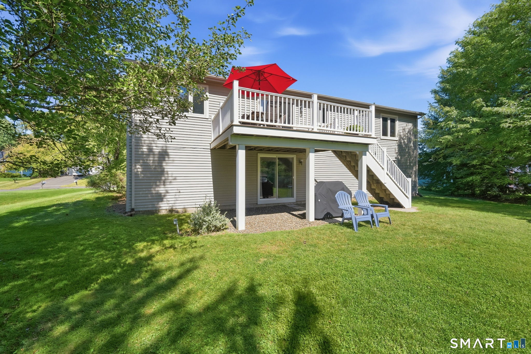 207 Lisa Drive photo 33
