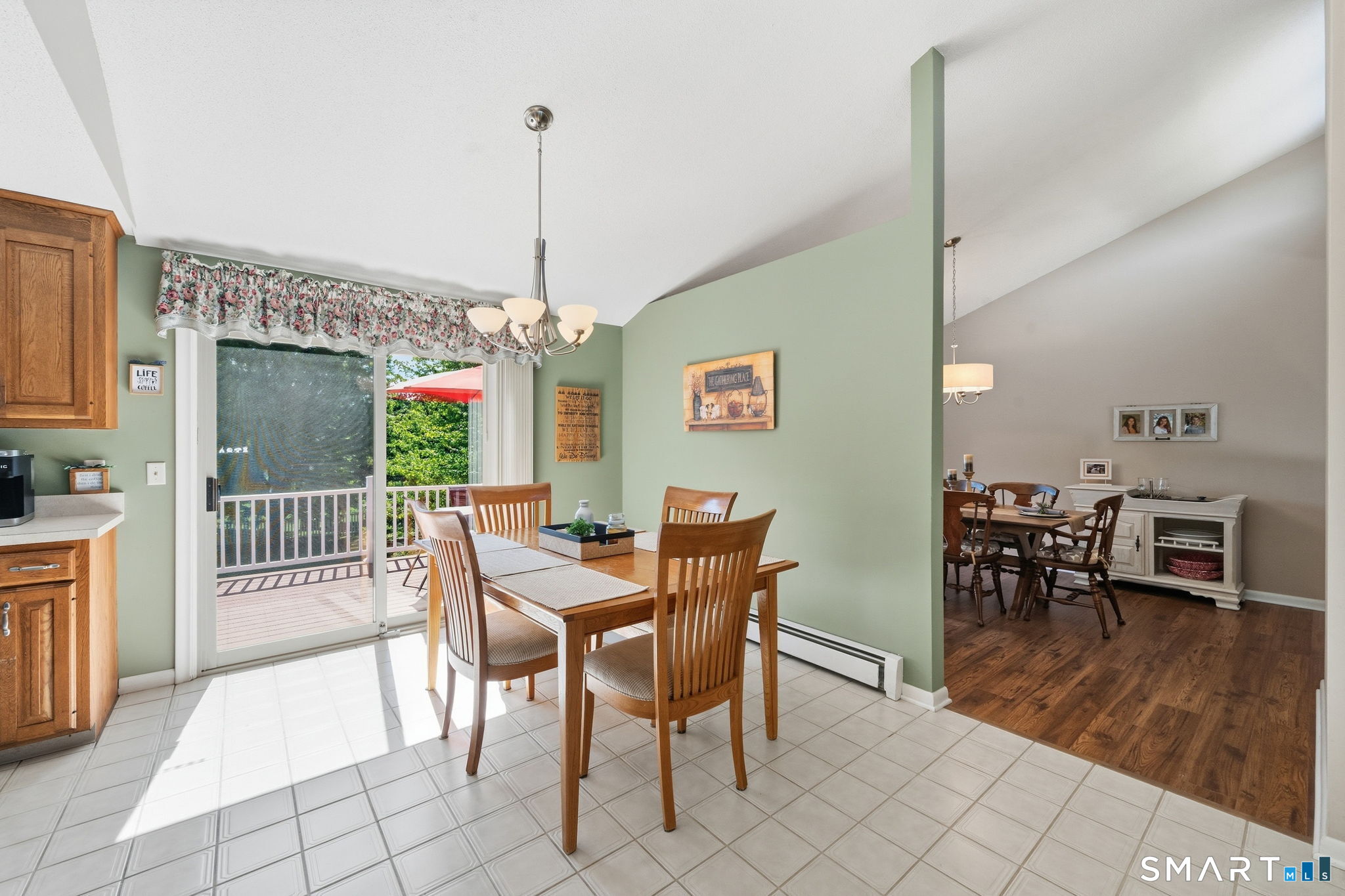 207 Lisa Drive photo 13