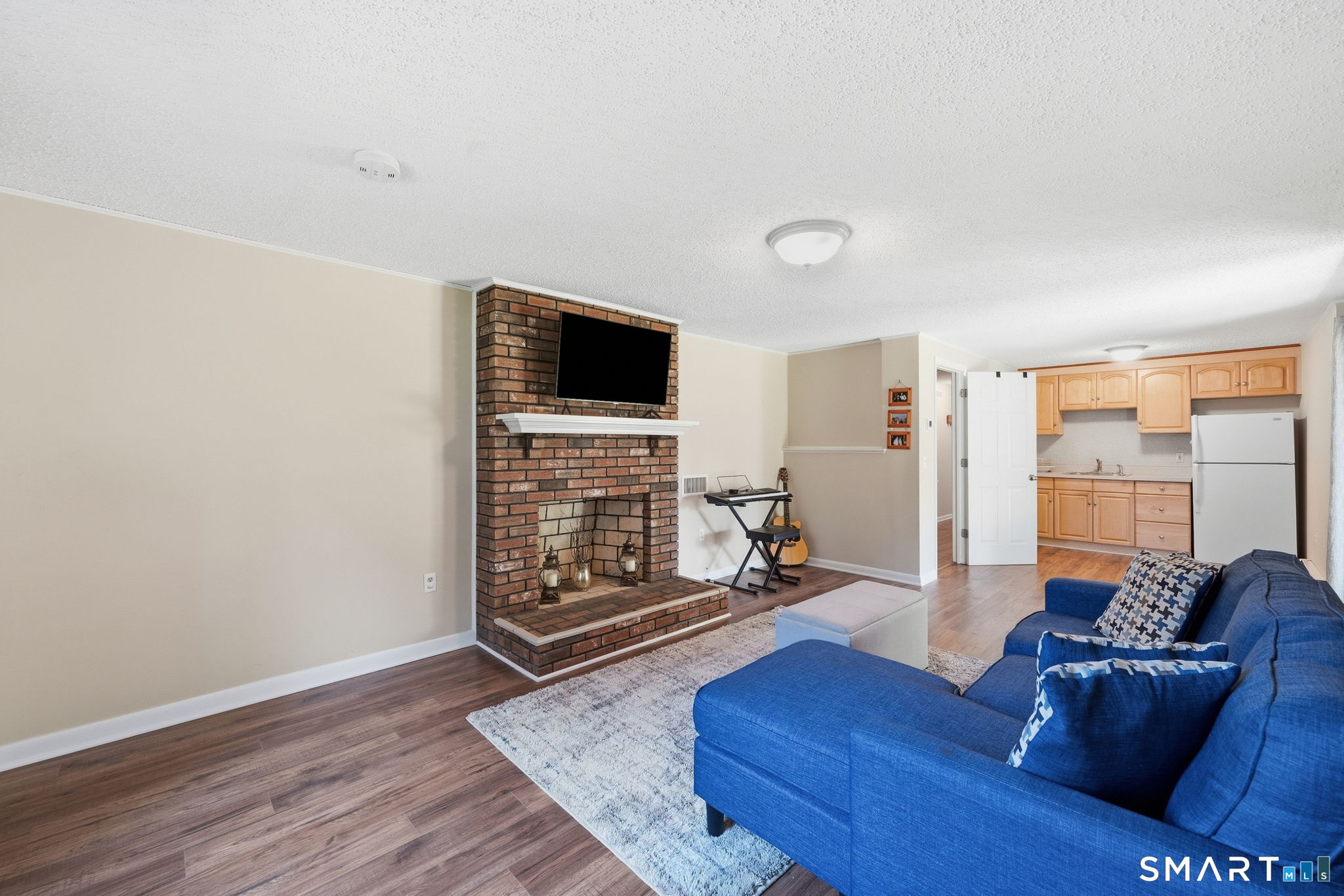 207 Lisa Drive photo 28