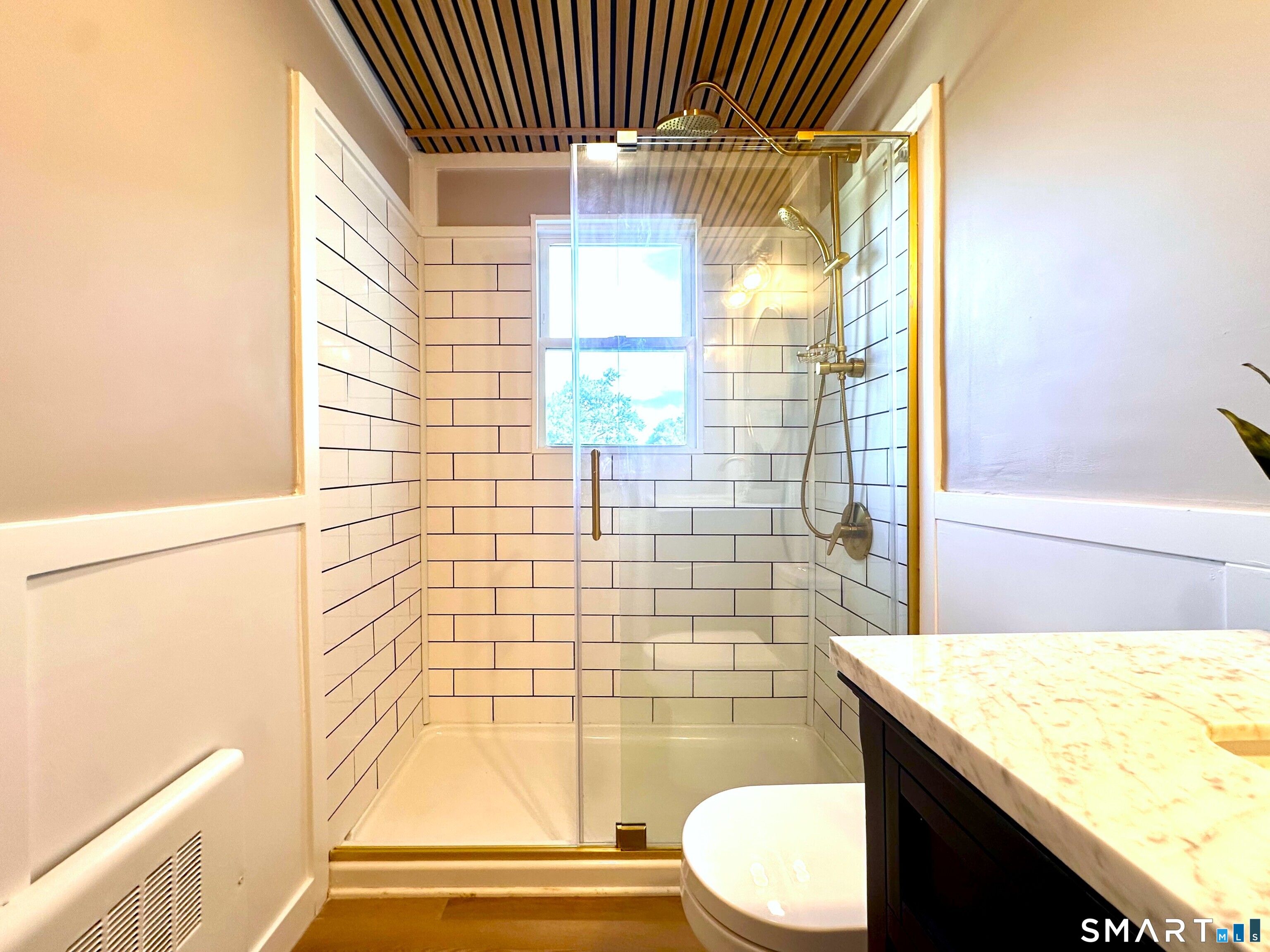 305 Prospect Street photo 17