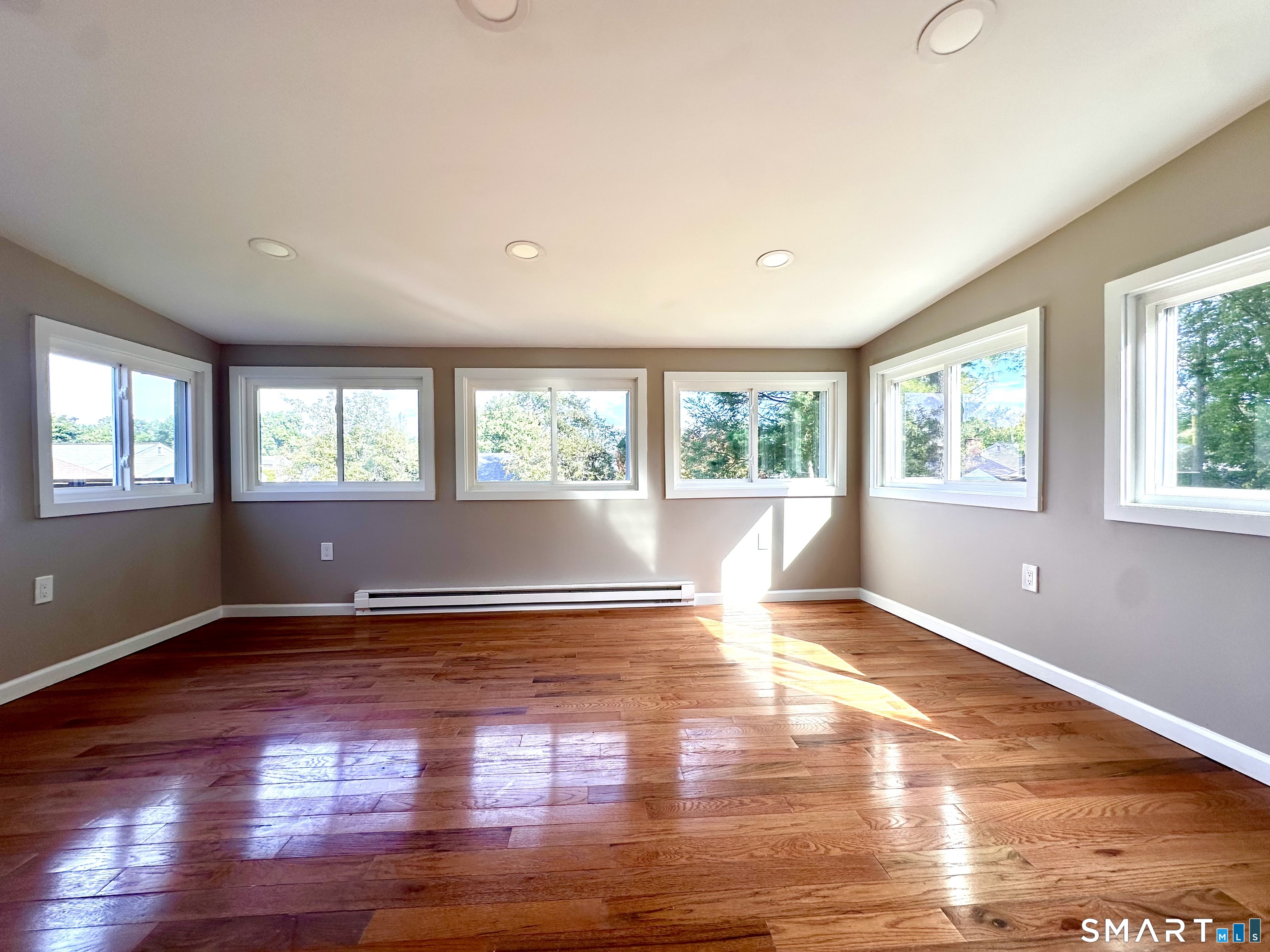 305 Prospect Street photo 12