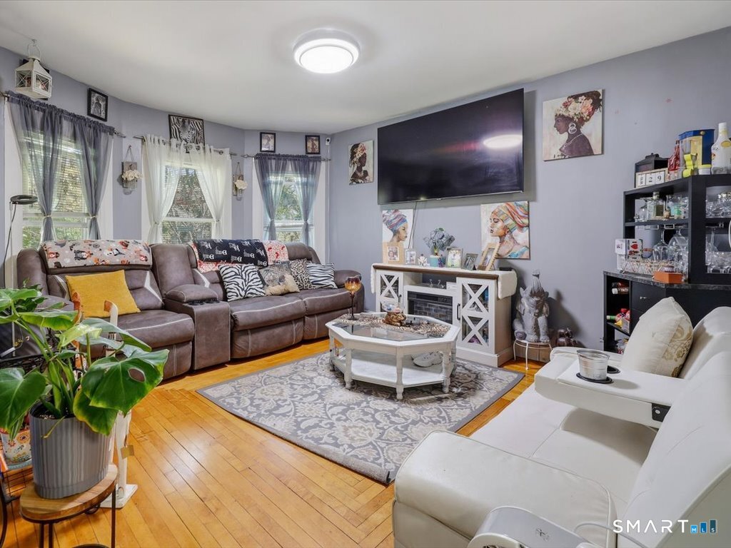 191 Liberty Street photo 23