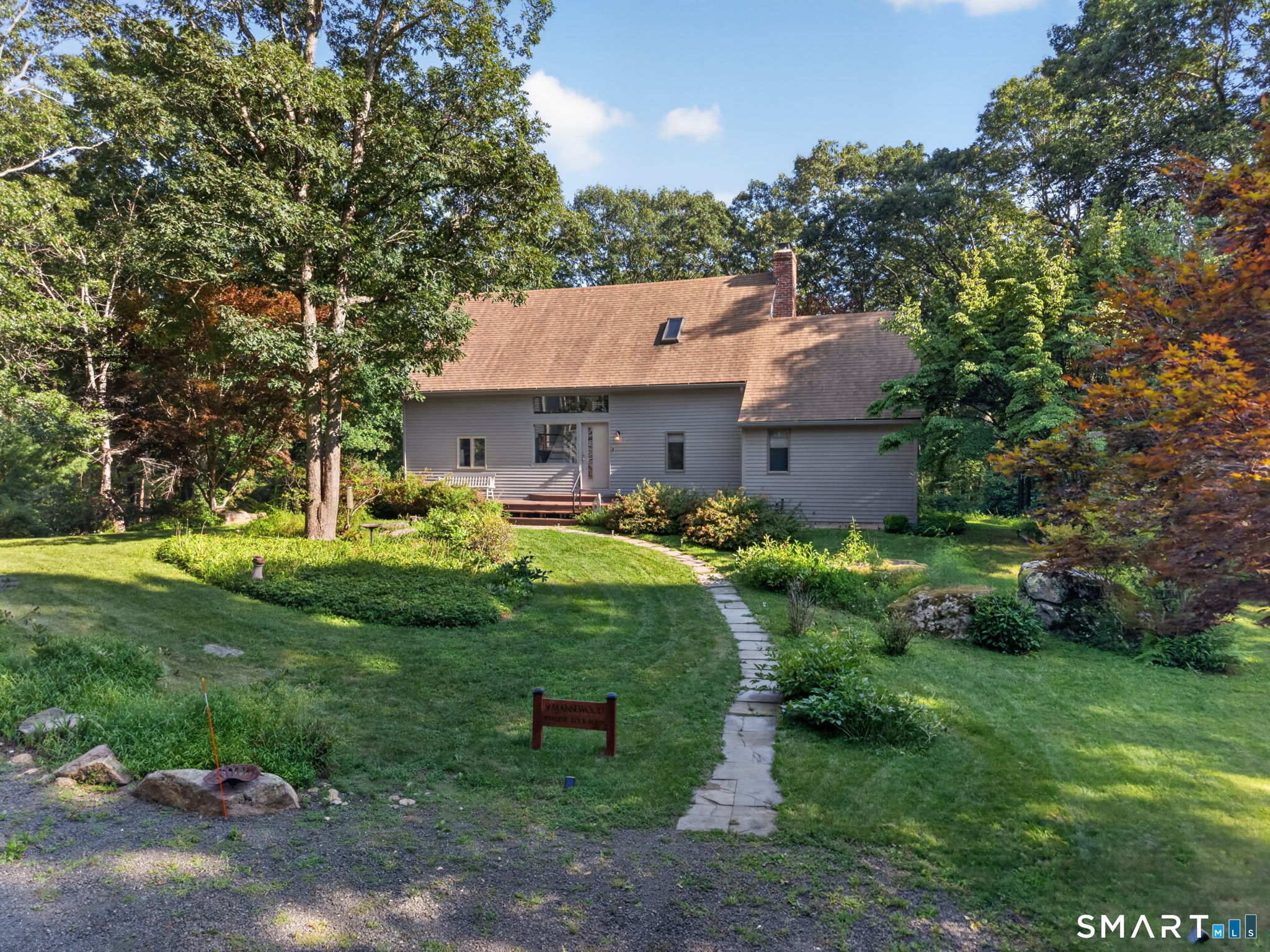 9 Mansewood Road, Old Lyme, CT 06371