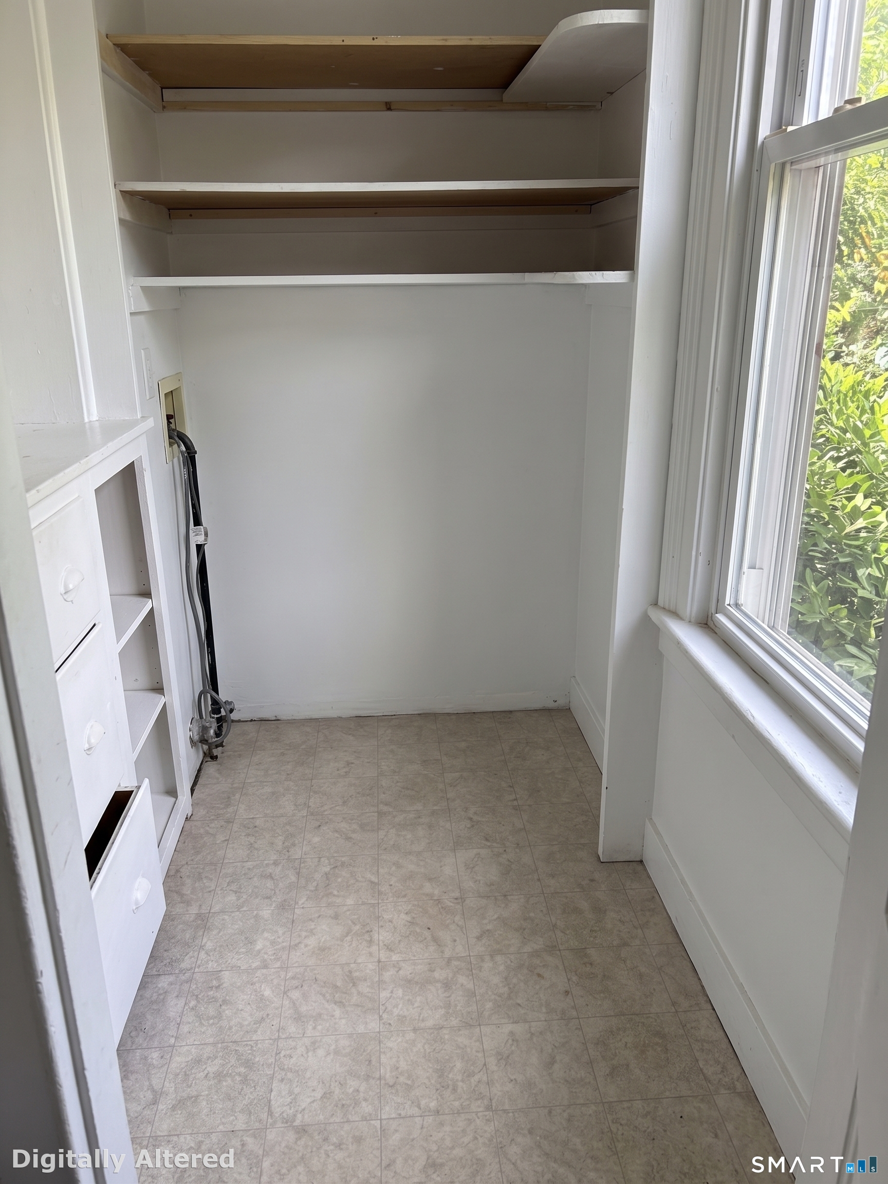 90 Oak Street Unit #2 photo 3