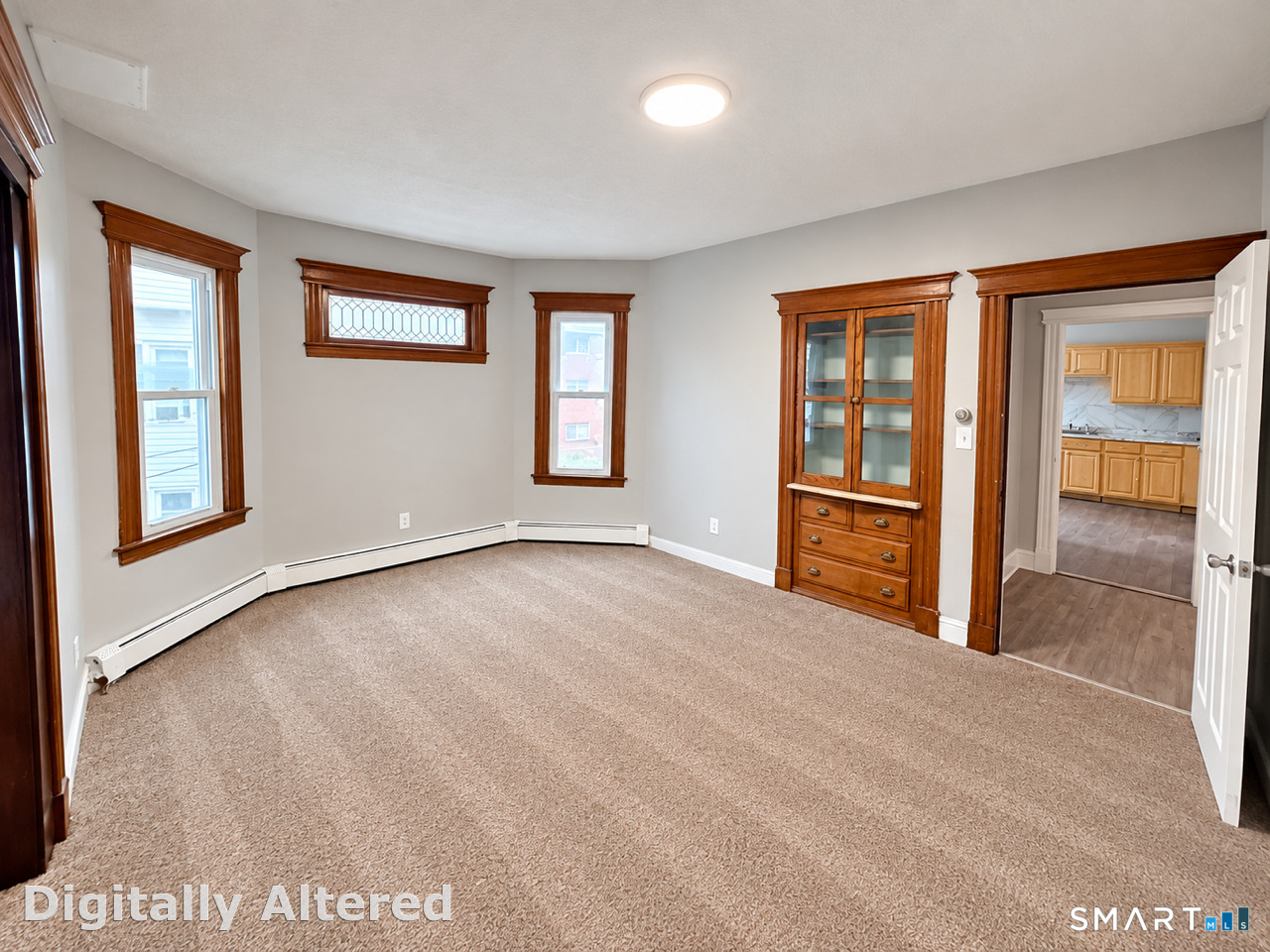 157 Adelaide Street Unit #2 photo 2