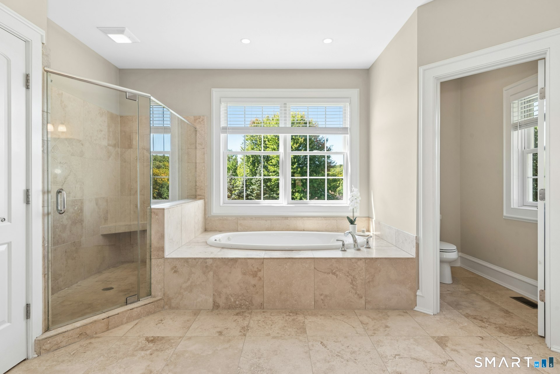 5 Wentworth Drive photo 21