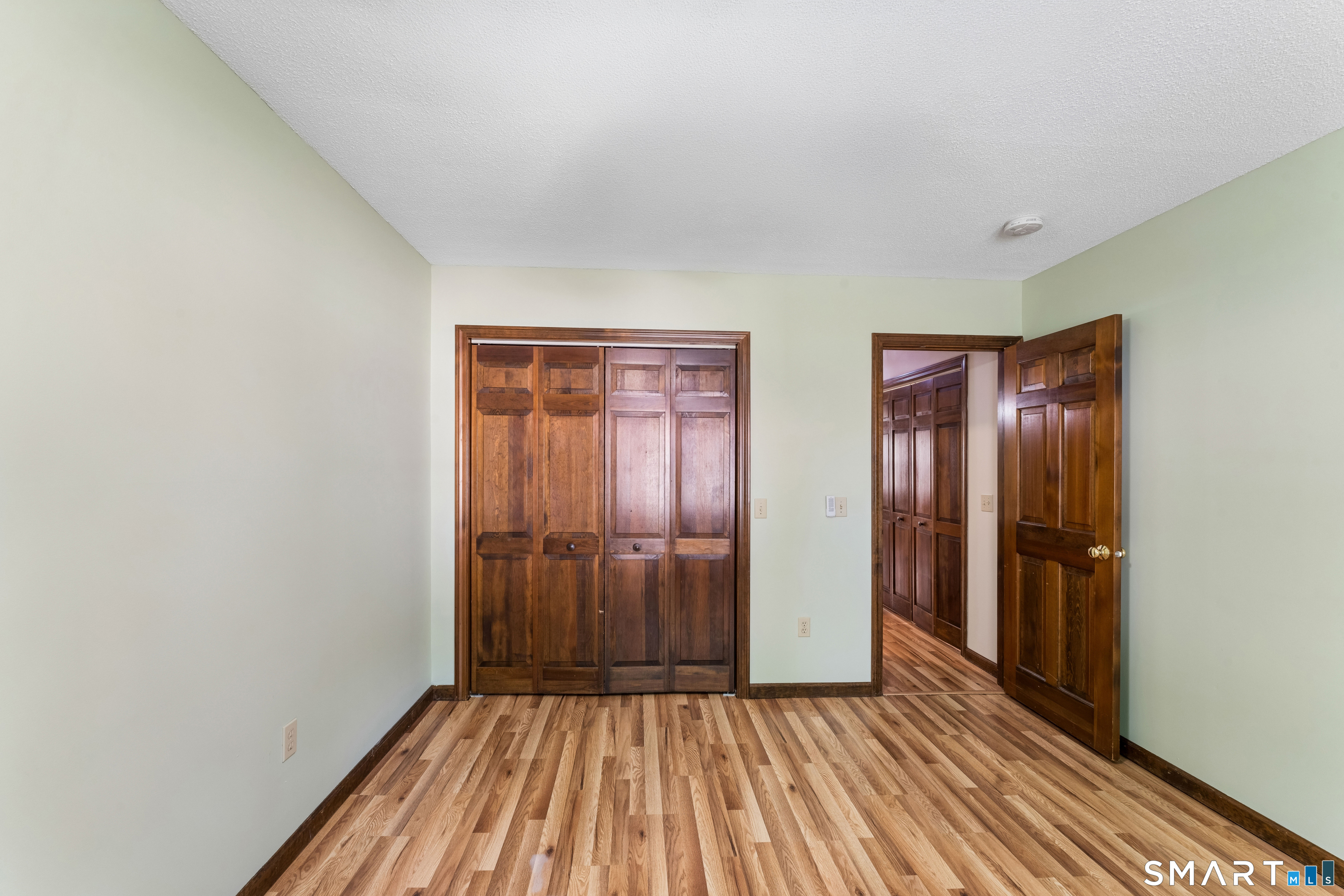 401 Lakeview Drive Unit #401 photo 21