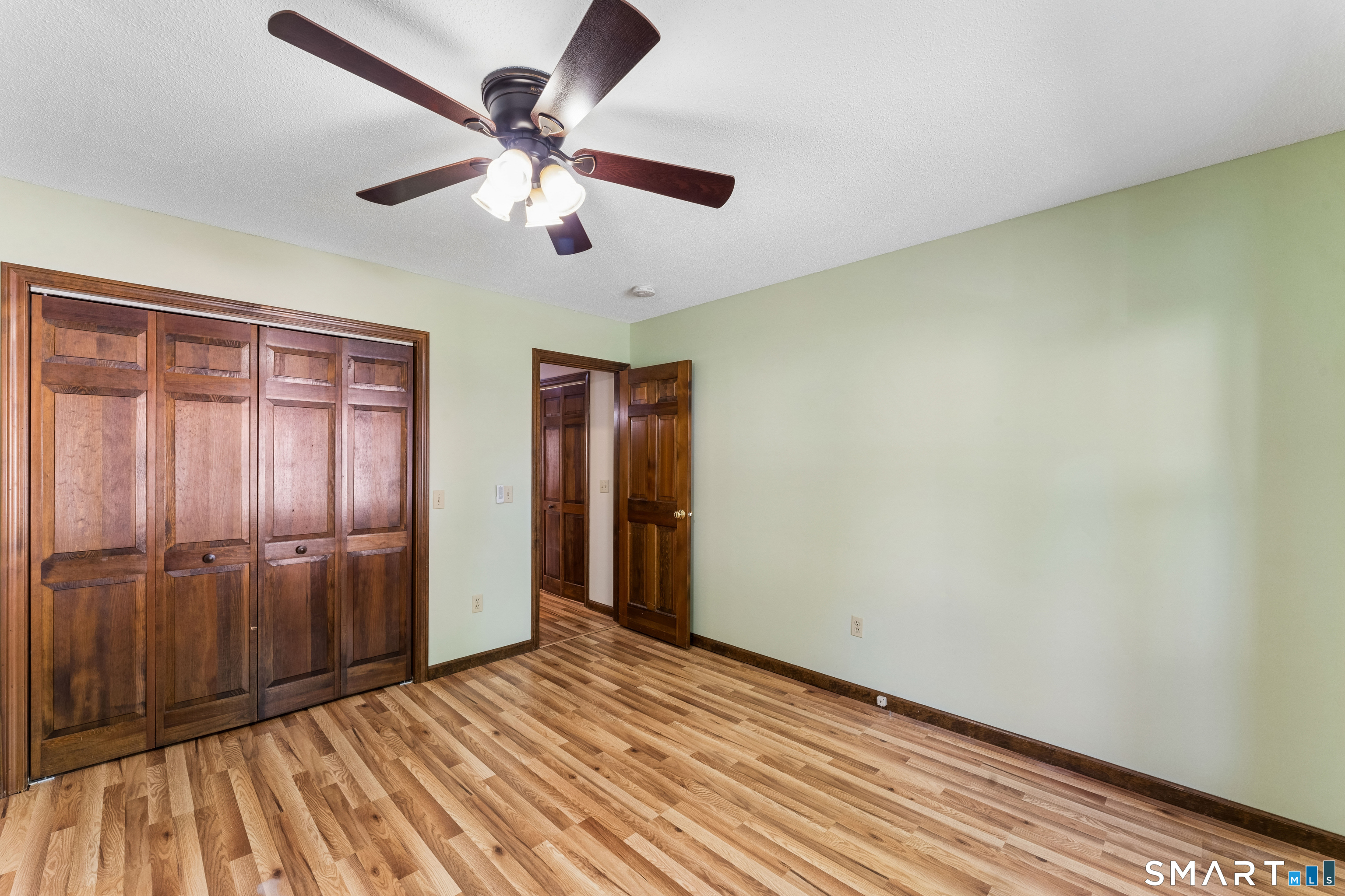 401 Lakeview Drive Unit #401 photo 22