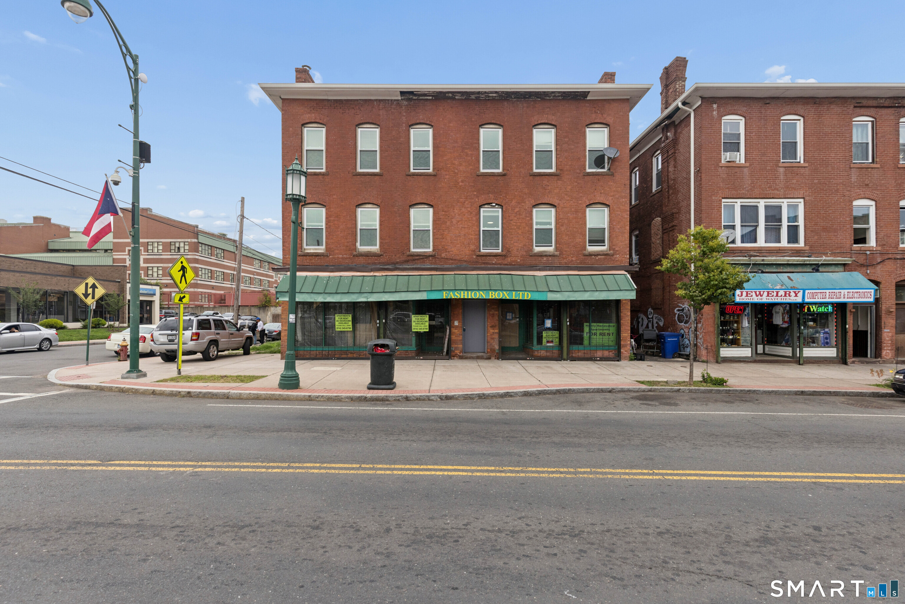 654 Park Street photo 13