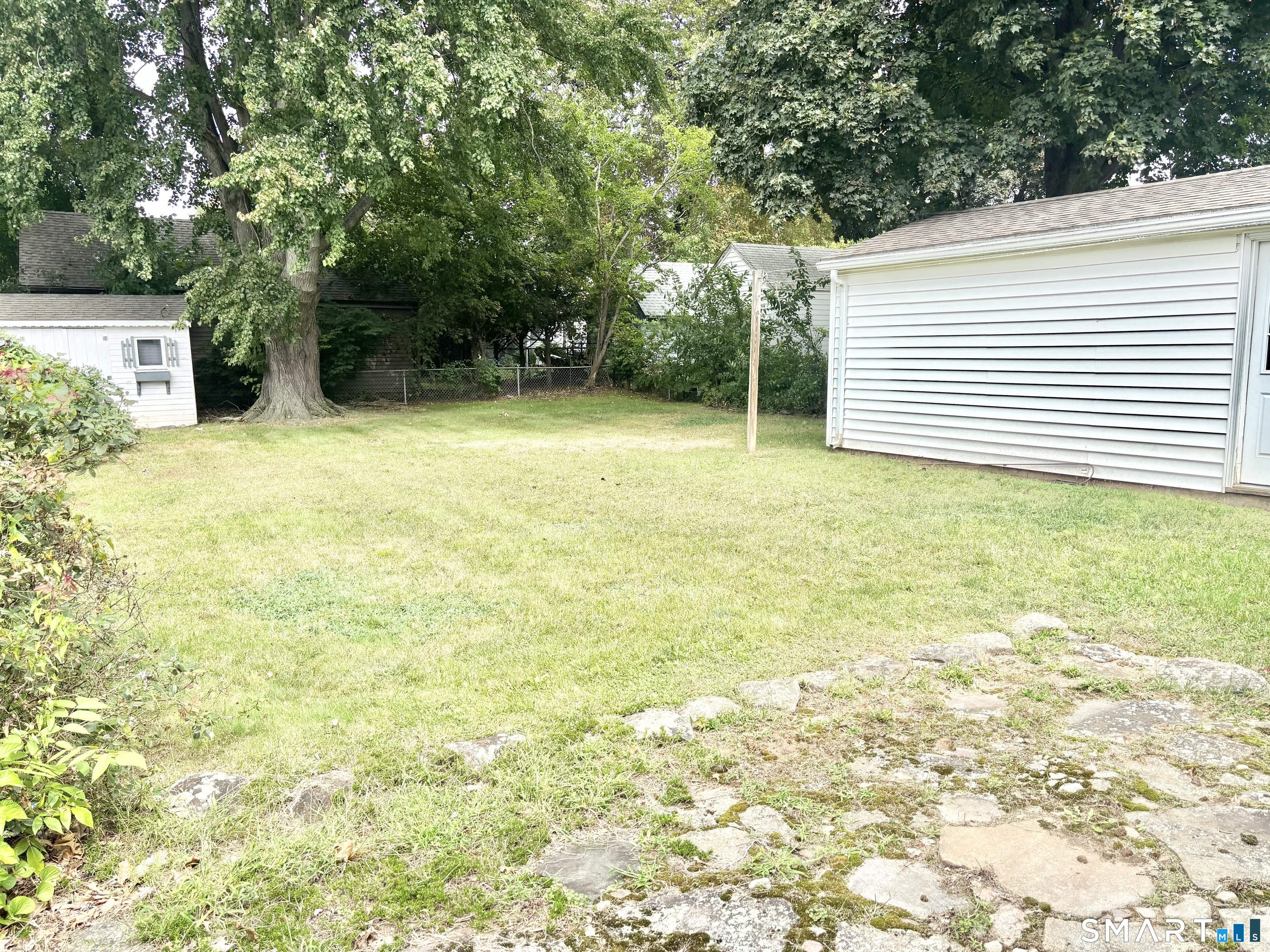 303 Cooper Hill Street photo 15