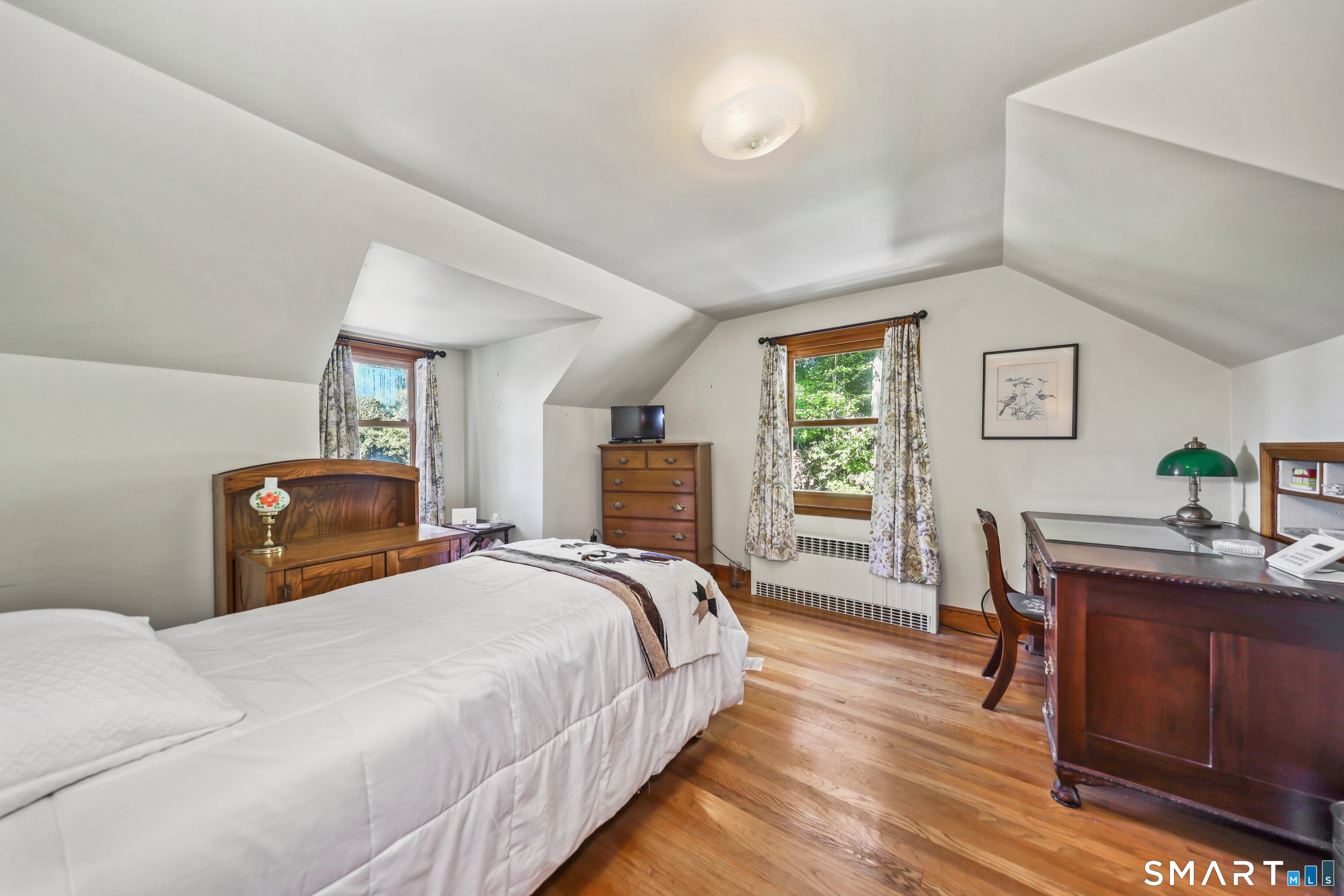 24 Bracewood Road photo 21