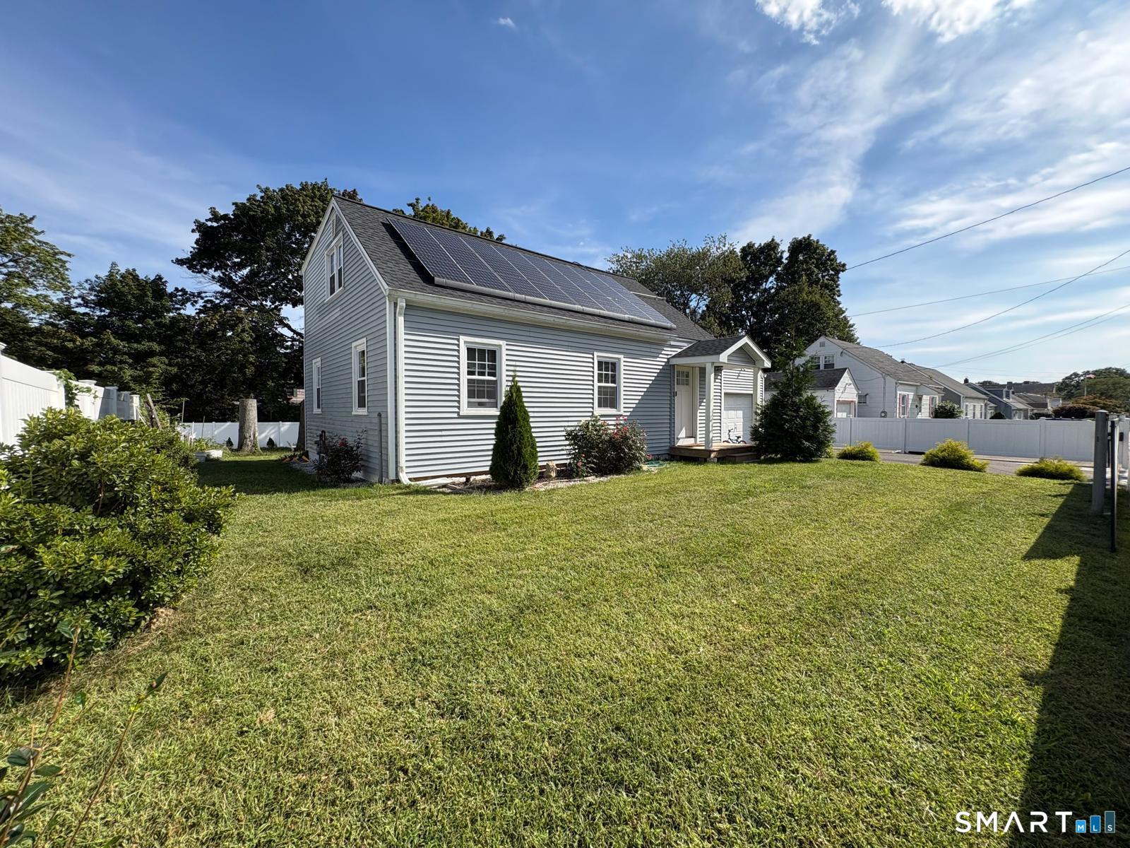 350 Roger Williams Road photo 2
