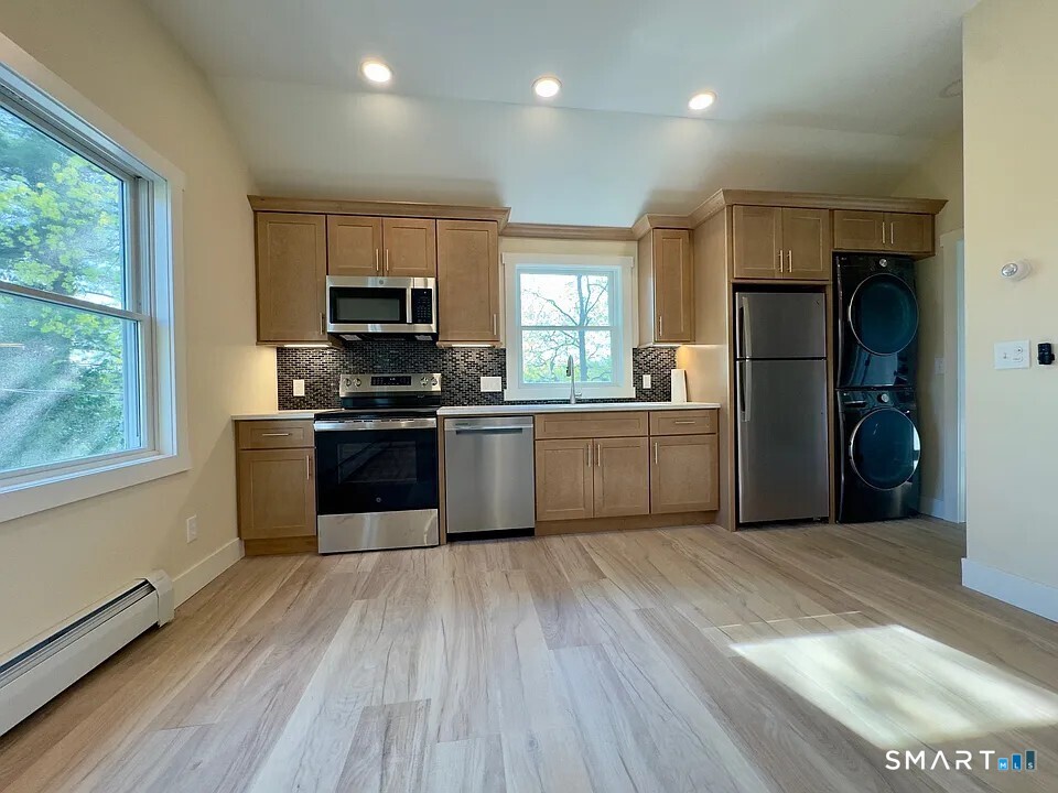 257 Long Ridge Road, Stamford, Connecticut photo 1