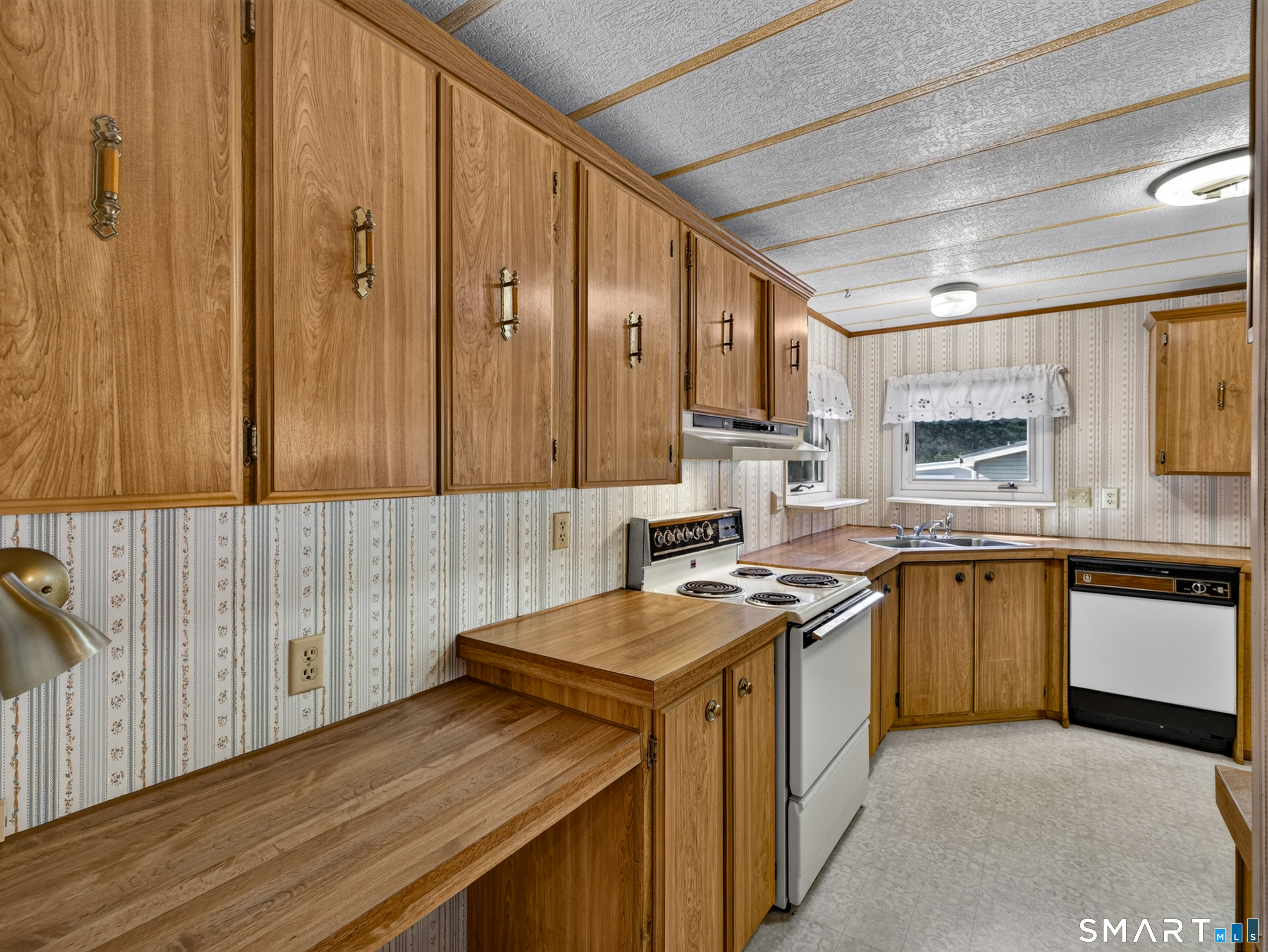 60 Colchester Commons photo 16