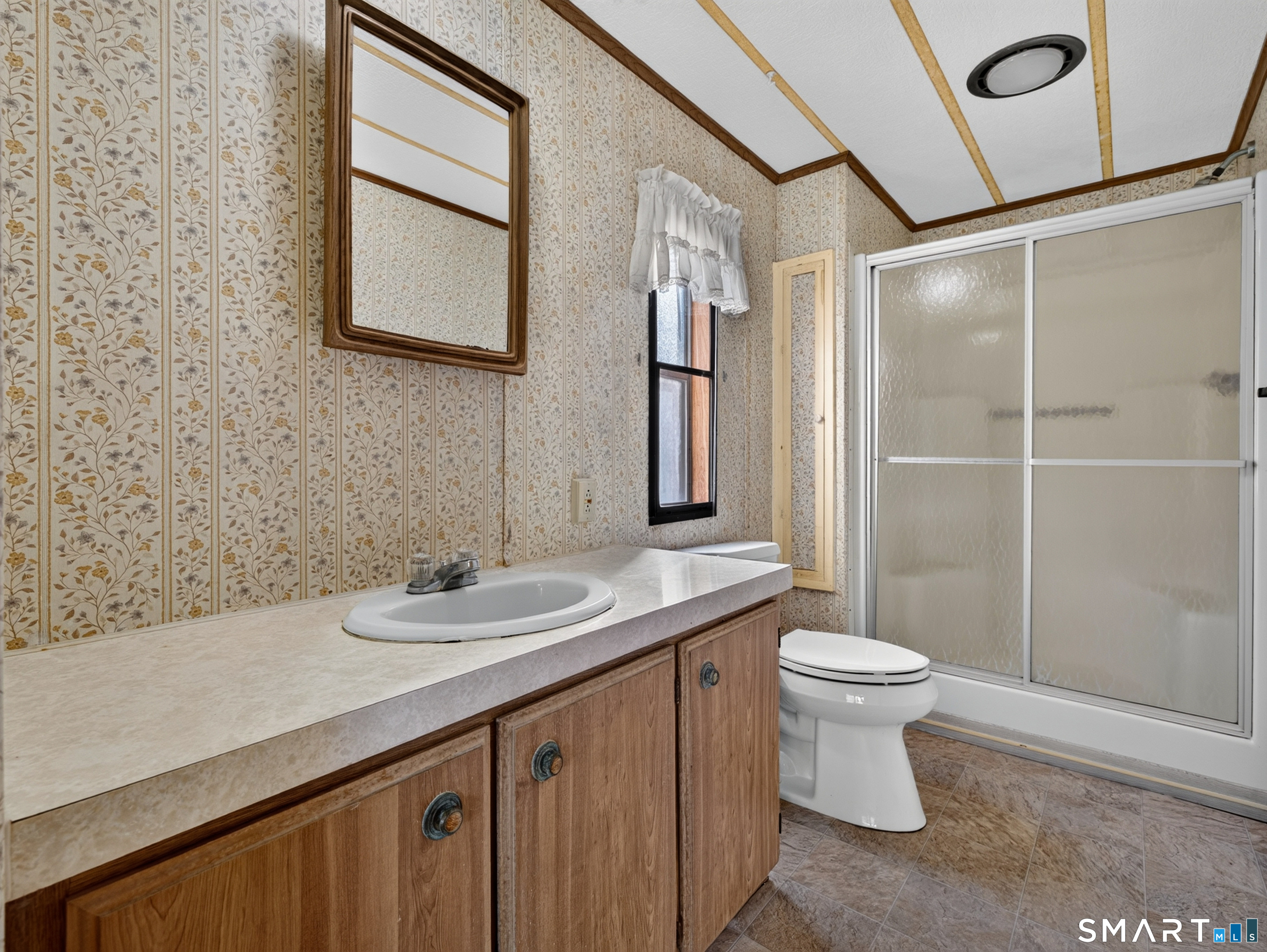 60 Colchester Commons photo 27