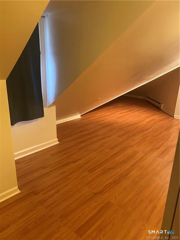 19 Wardwell Street, Stamford, Connecticut photo 3