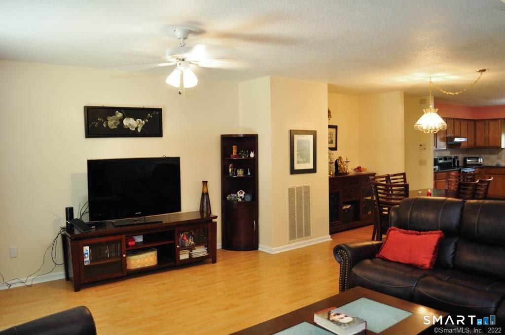 605 Sand Stone Drive Unit #605 photo 9